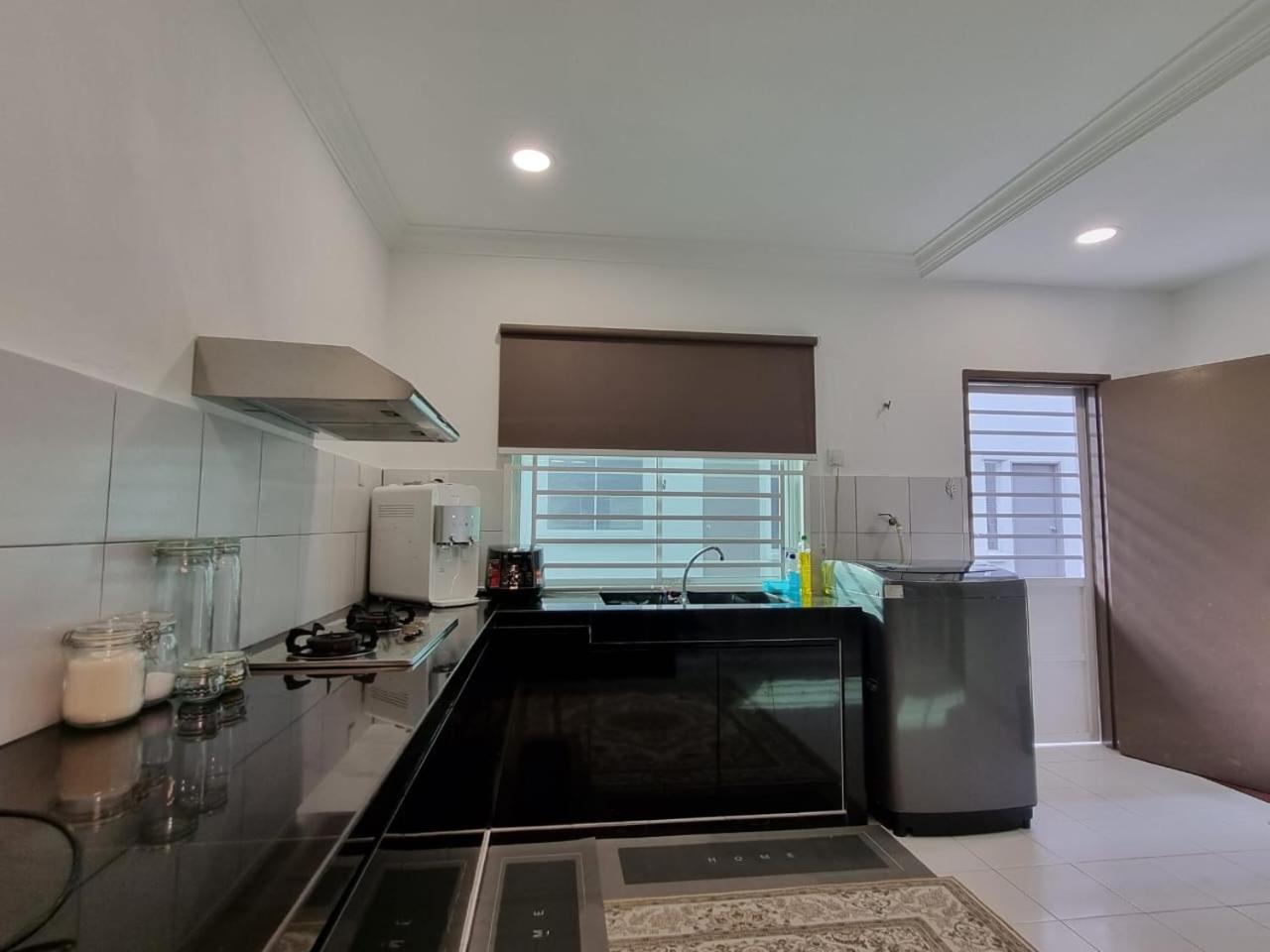 Iseymia Homestay