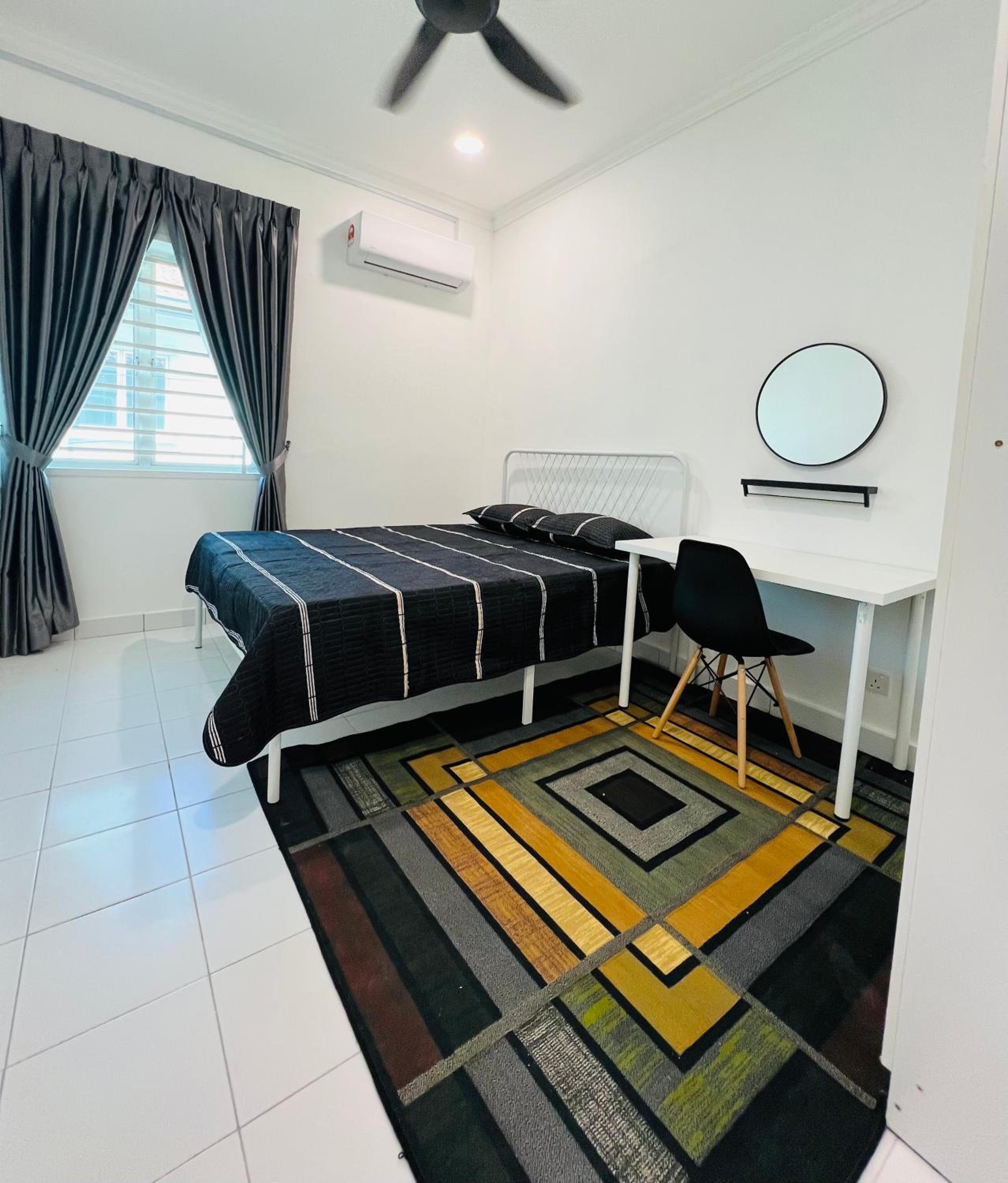 Iseymia Homestay