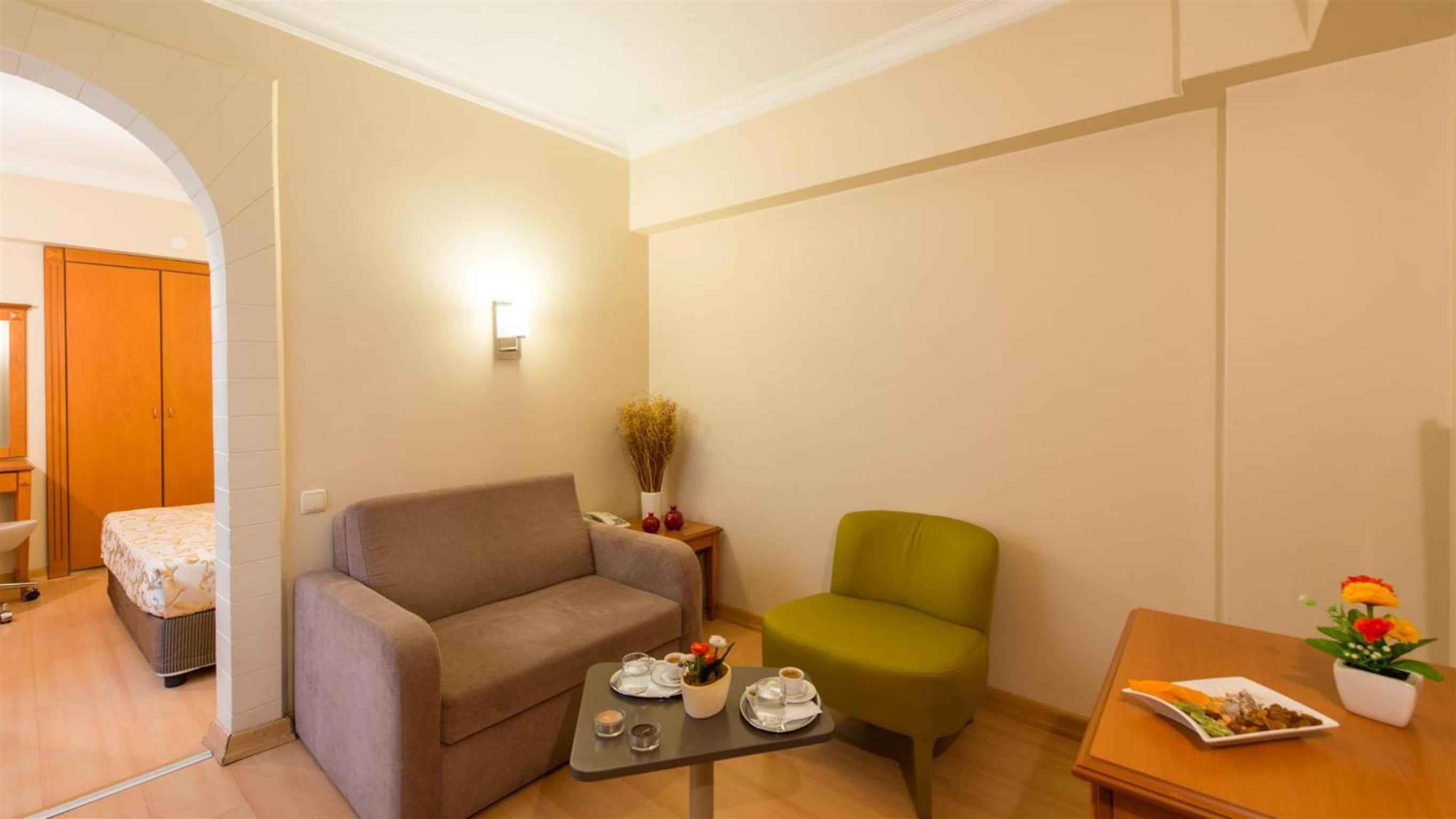 Prestige Hotel Old City - Image 24