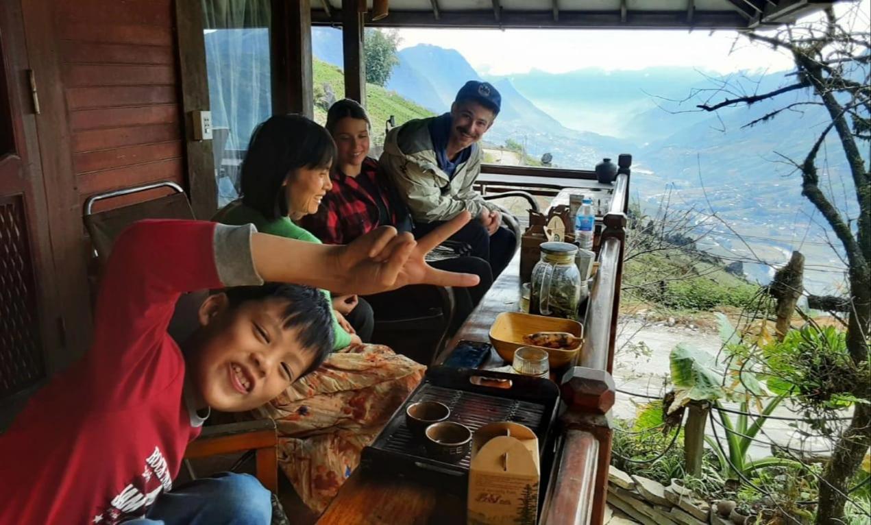 Fieu House view 3