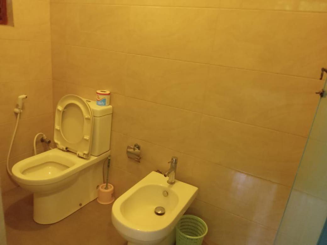 Hotel Shalini view 4