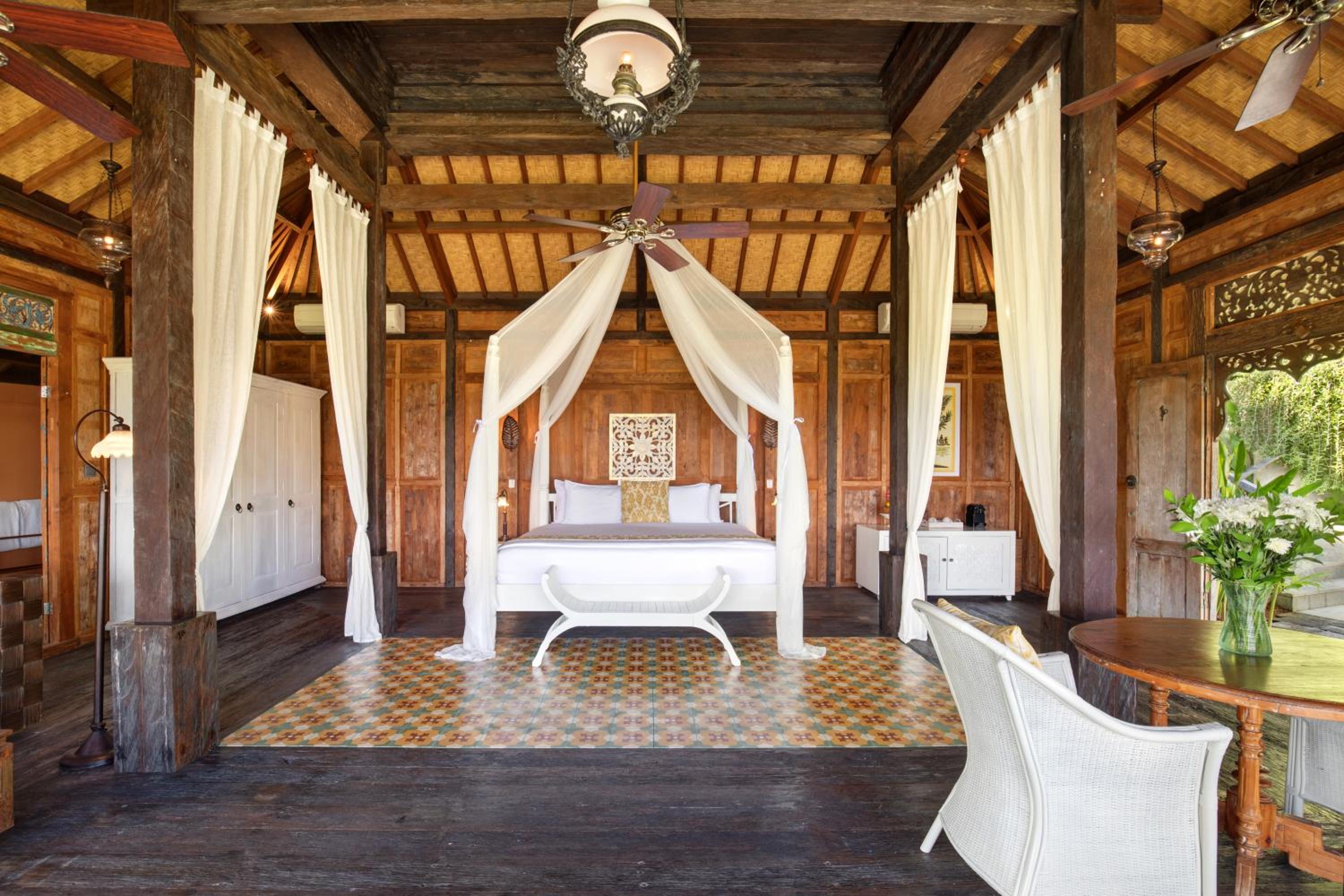 Hidden Hills Villas - Small Luxury Hotels of The World