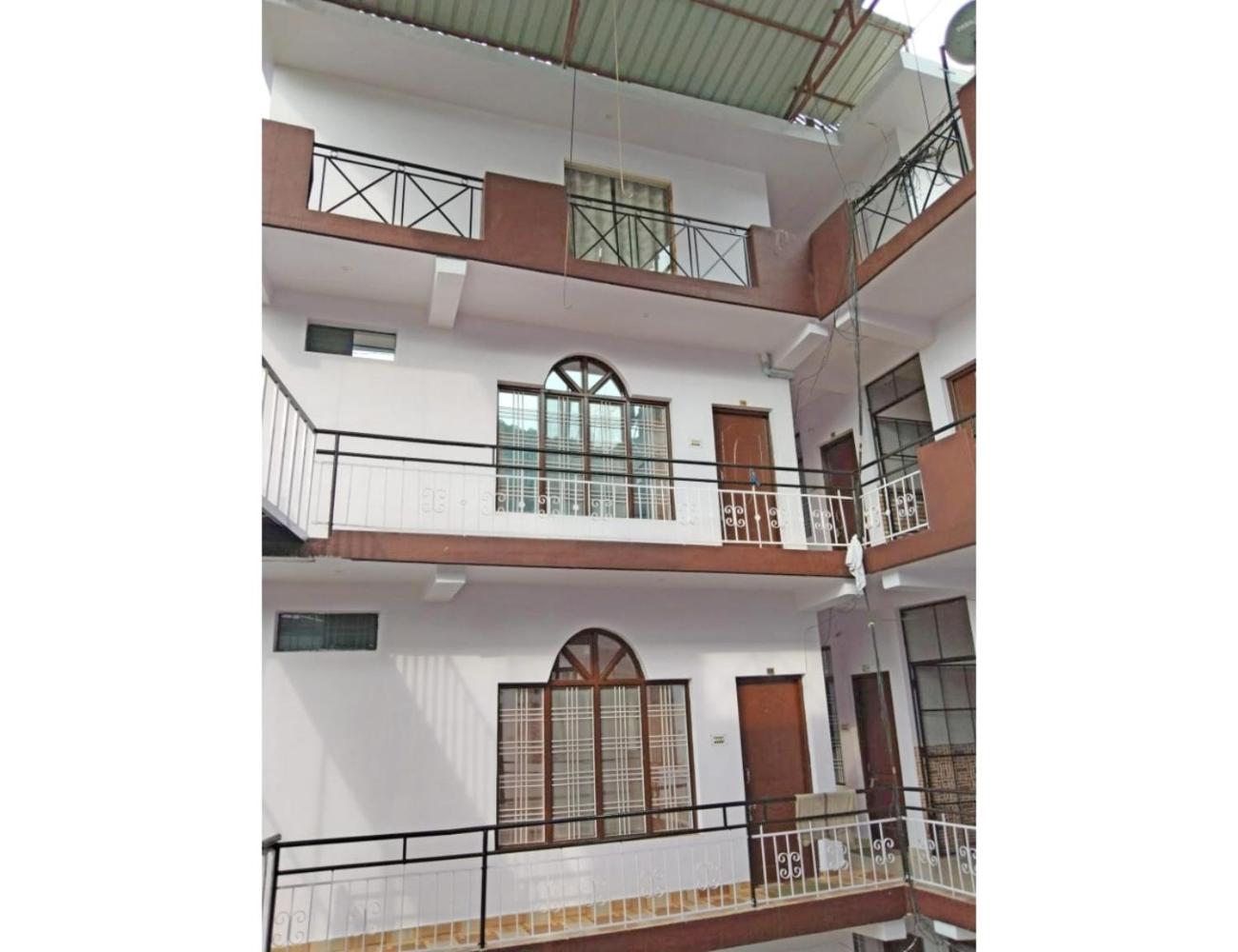 Hotel Amandeep Galaxy, Barkot view 5
