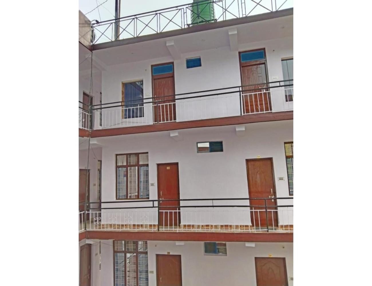 Photo 44