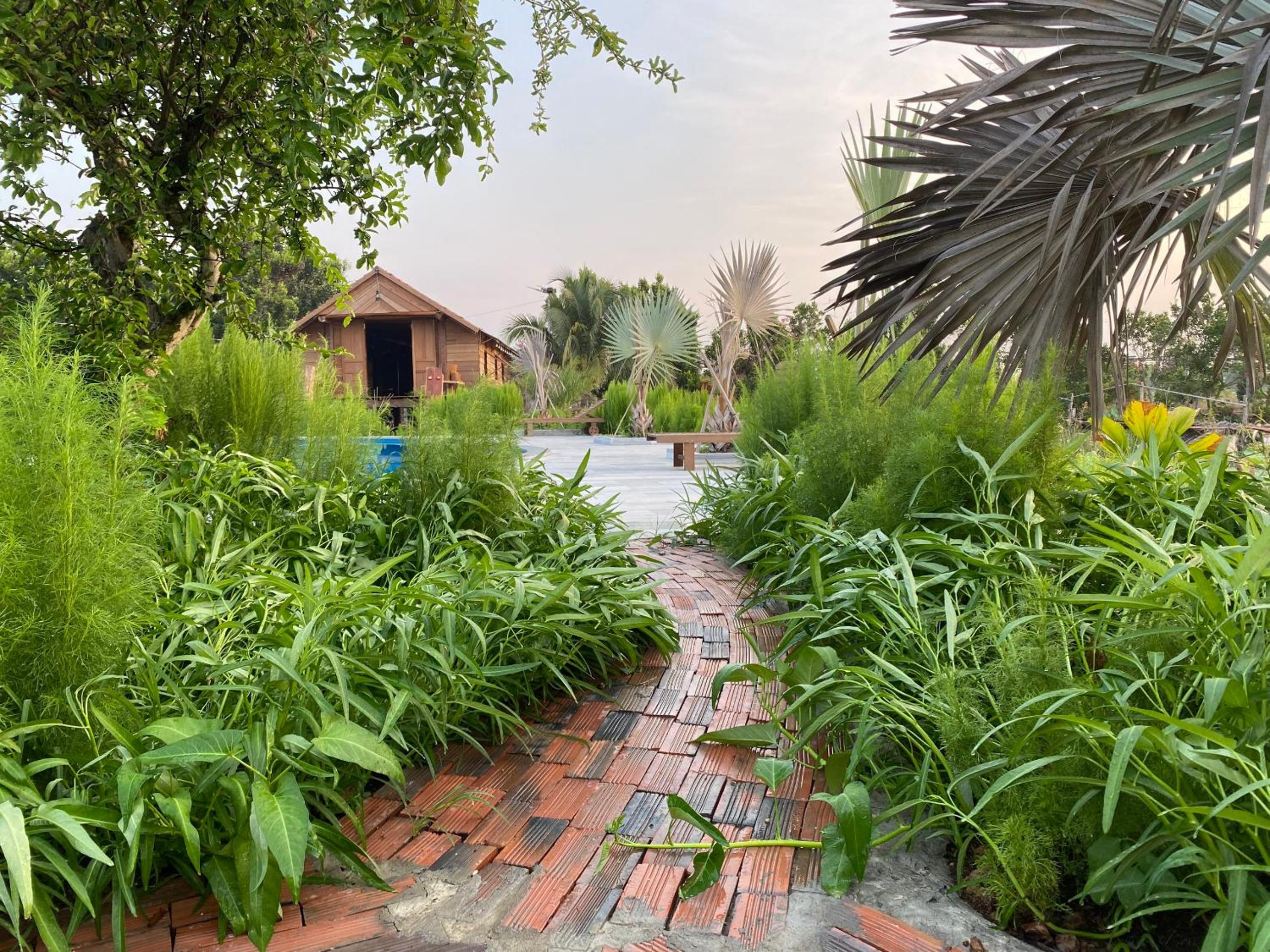 LA'S FARMSTAY
