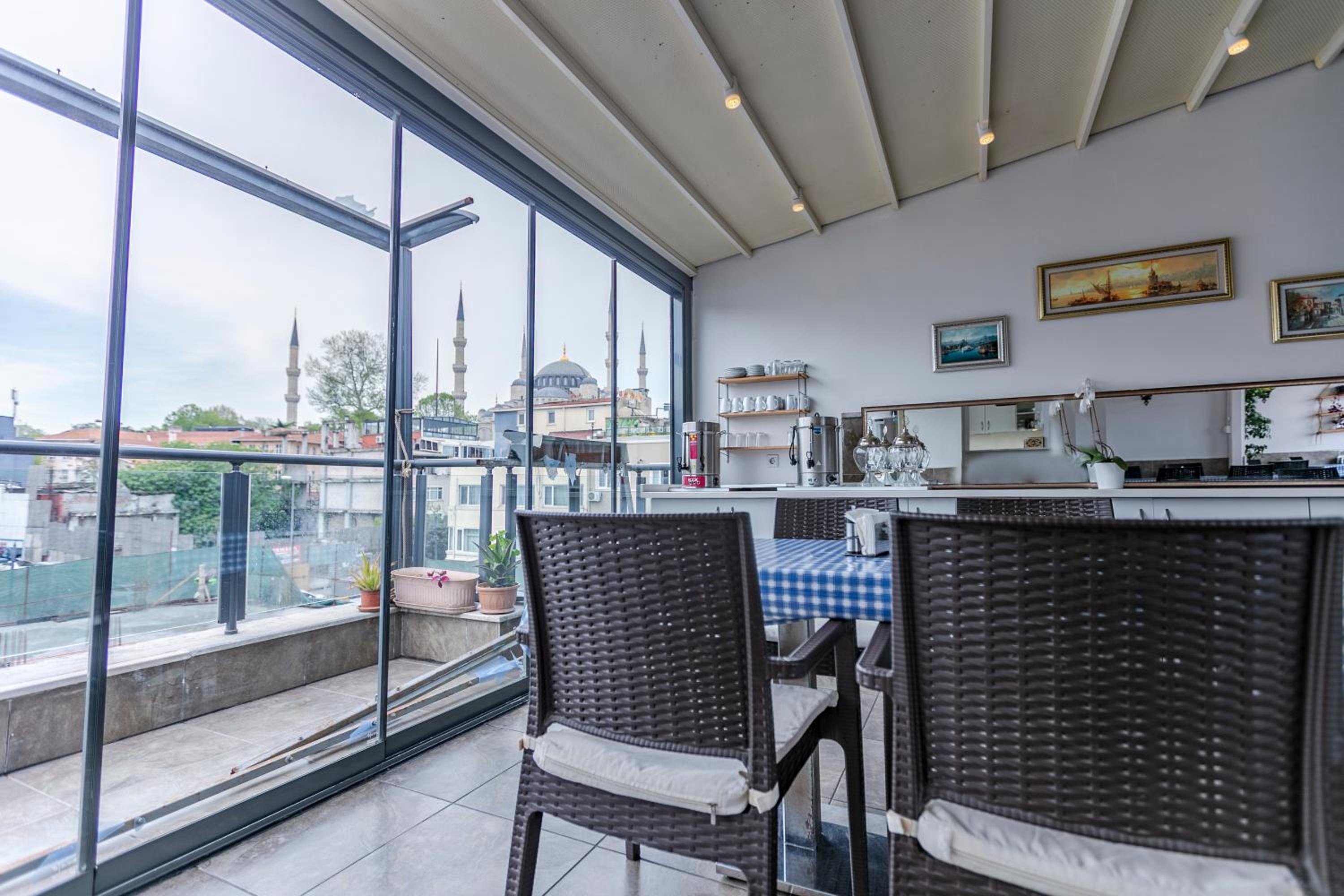 Stanpoli Hostel - Image 58