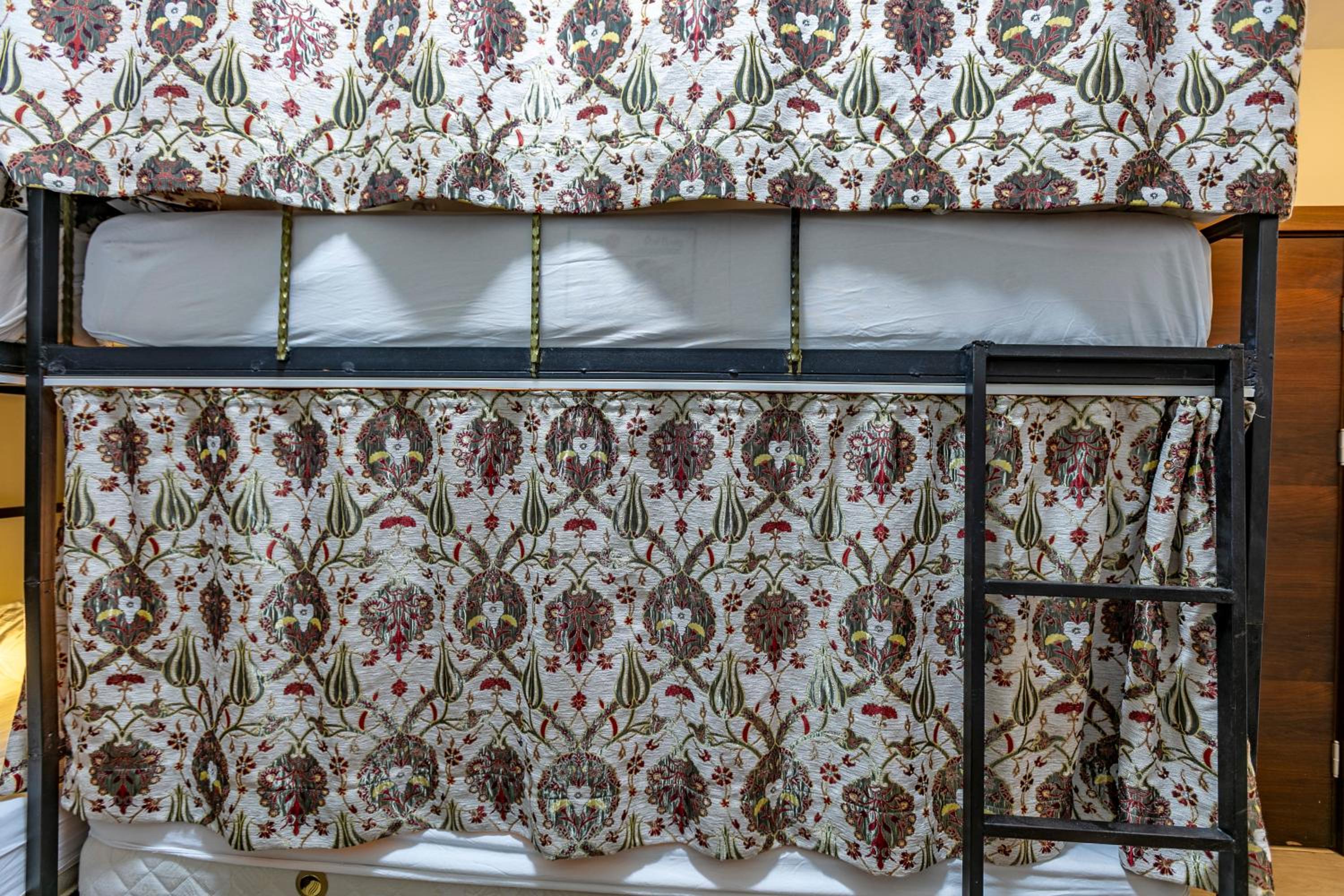 Stanpoli Hostel - Image 12