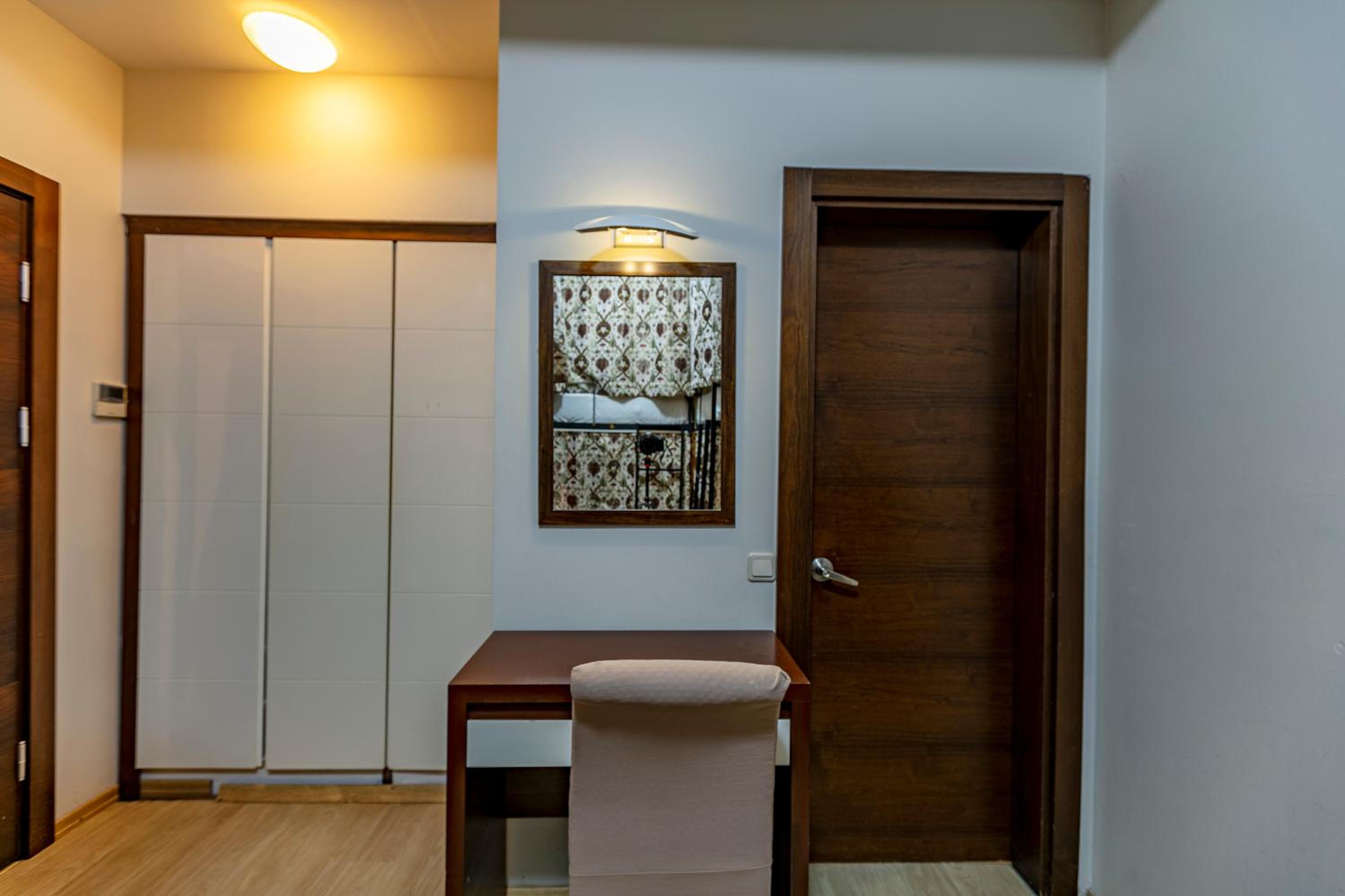 Stanpoli Hostel - Image 78