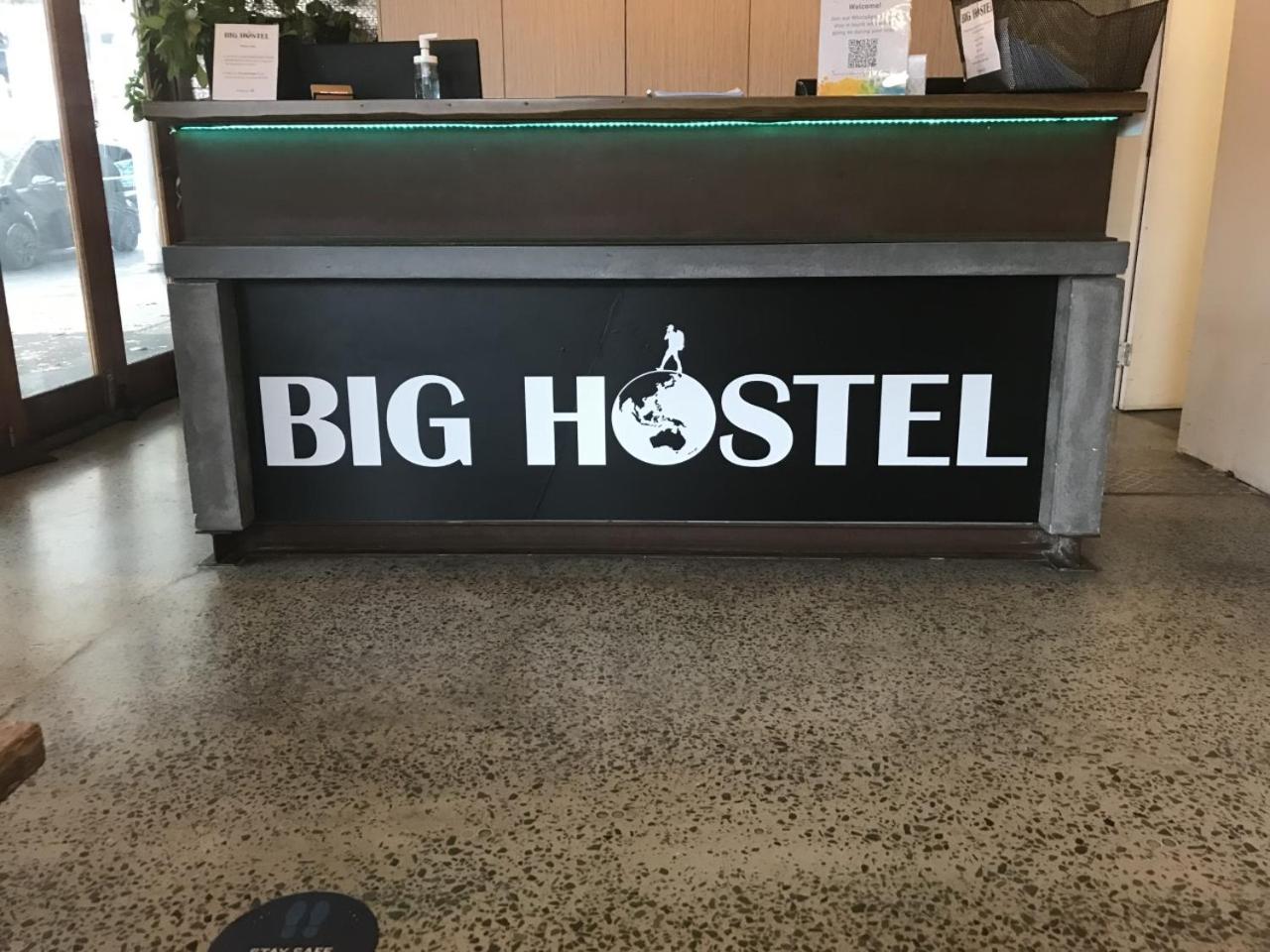 Big Backpackers Hostel