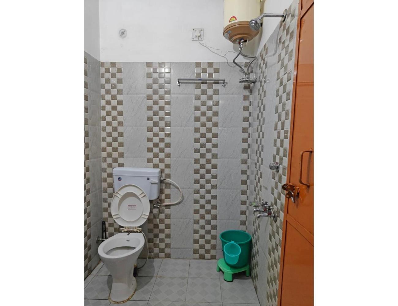 Photo 28