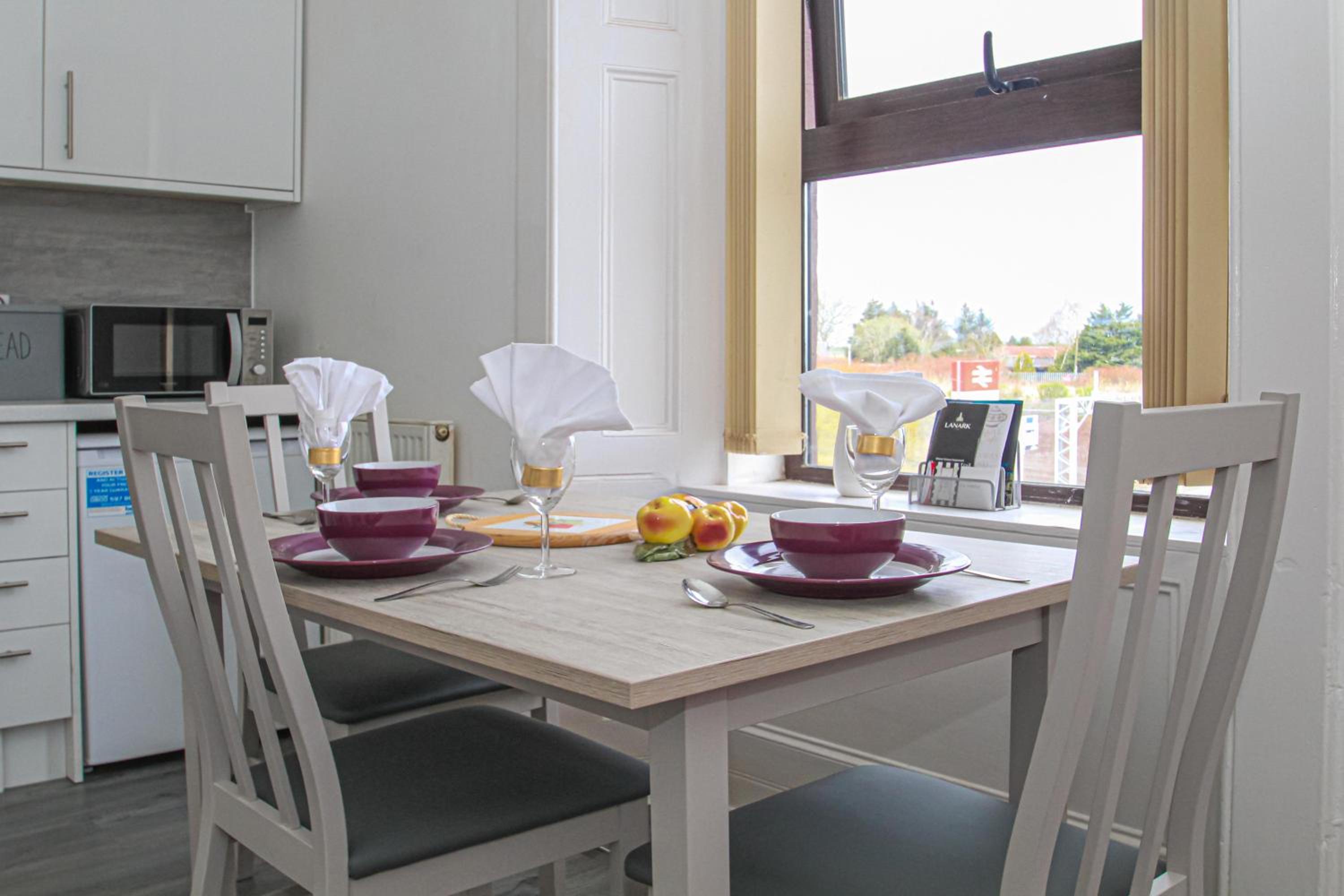 Station Signature Apartment near Lanark