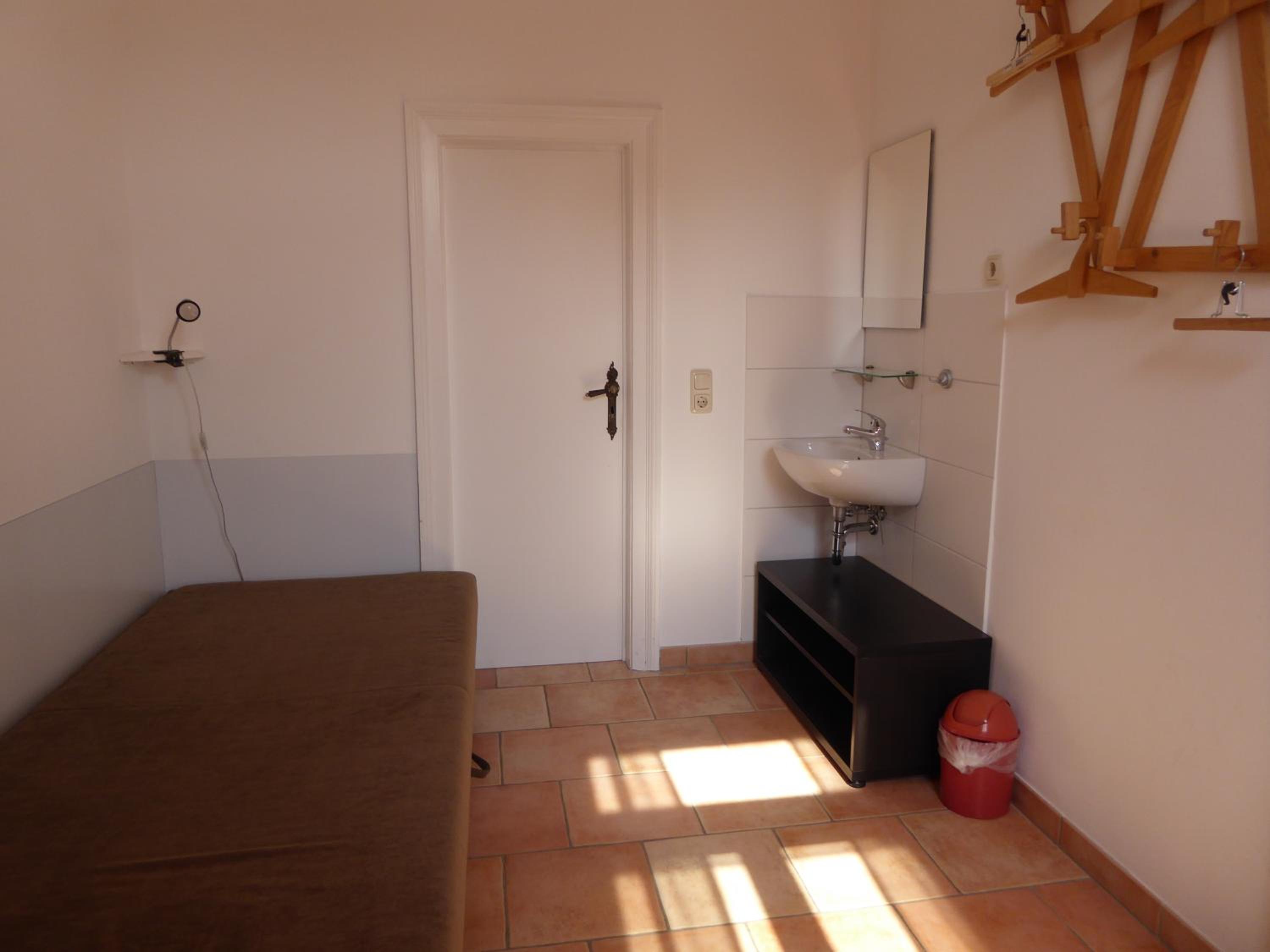 Photo 43