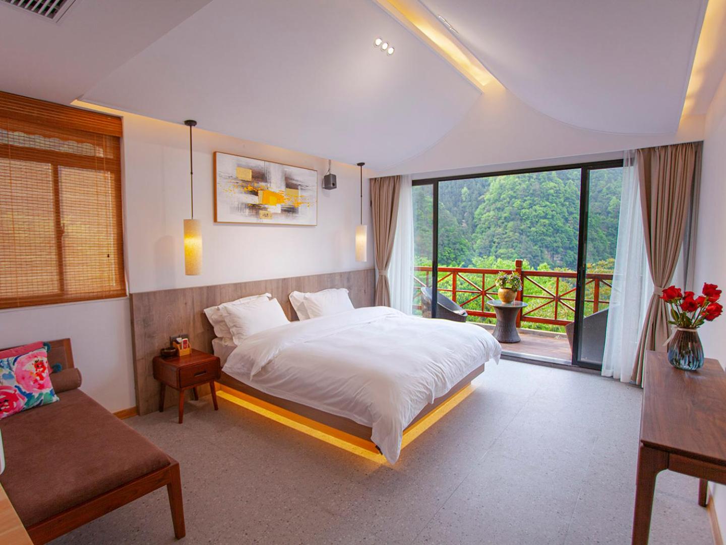 Zhangjiajie Mount View Cottage