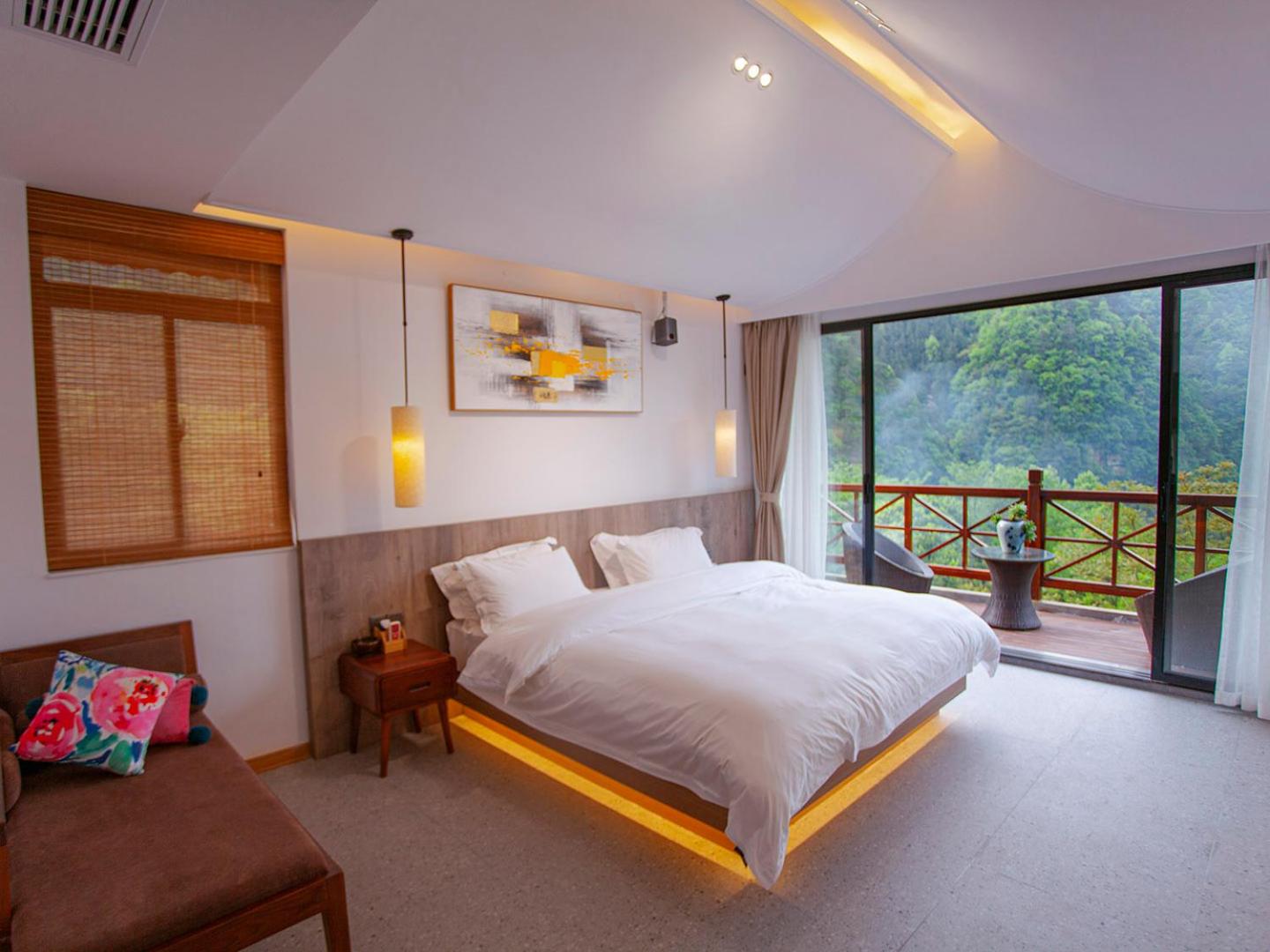 Zhangjiajie Mount View Cottage