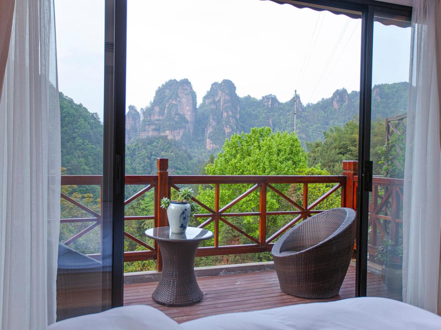Zhangjiajie Mount View Cottage