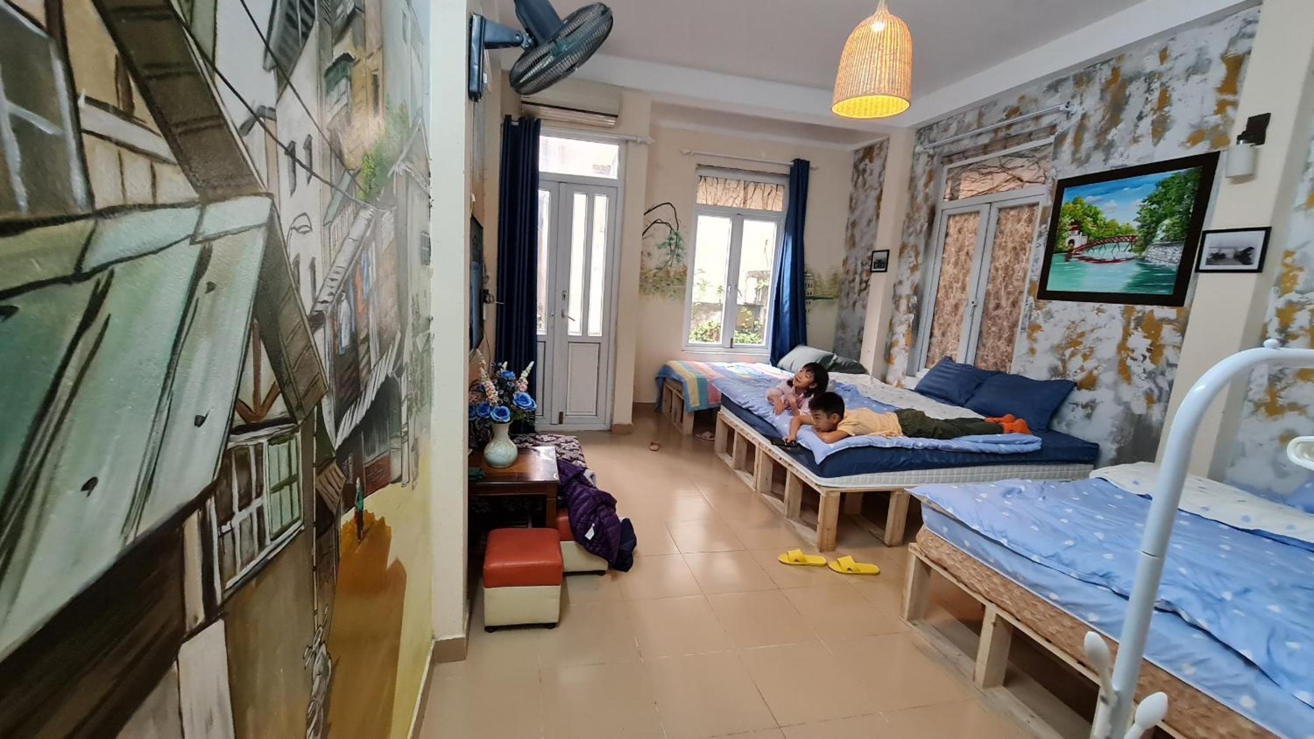 H2 Homestay Old Quarter automatic check inT2