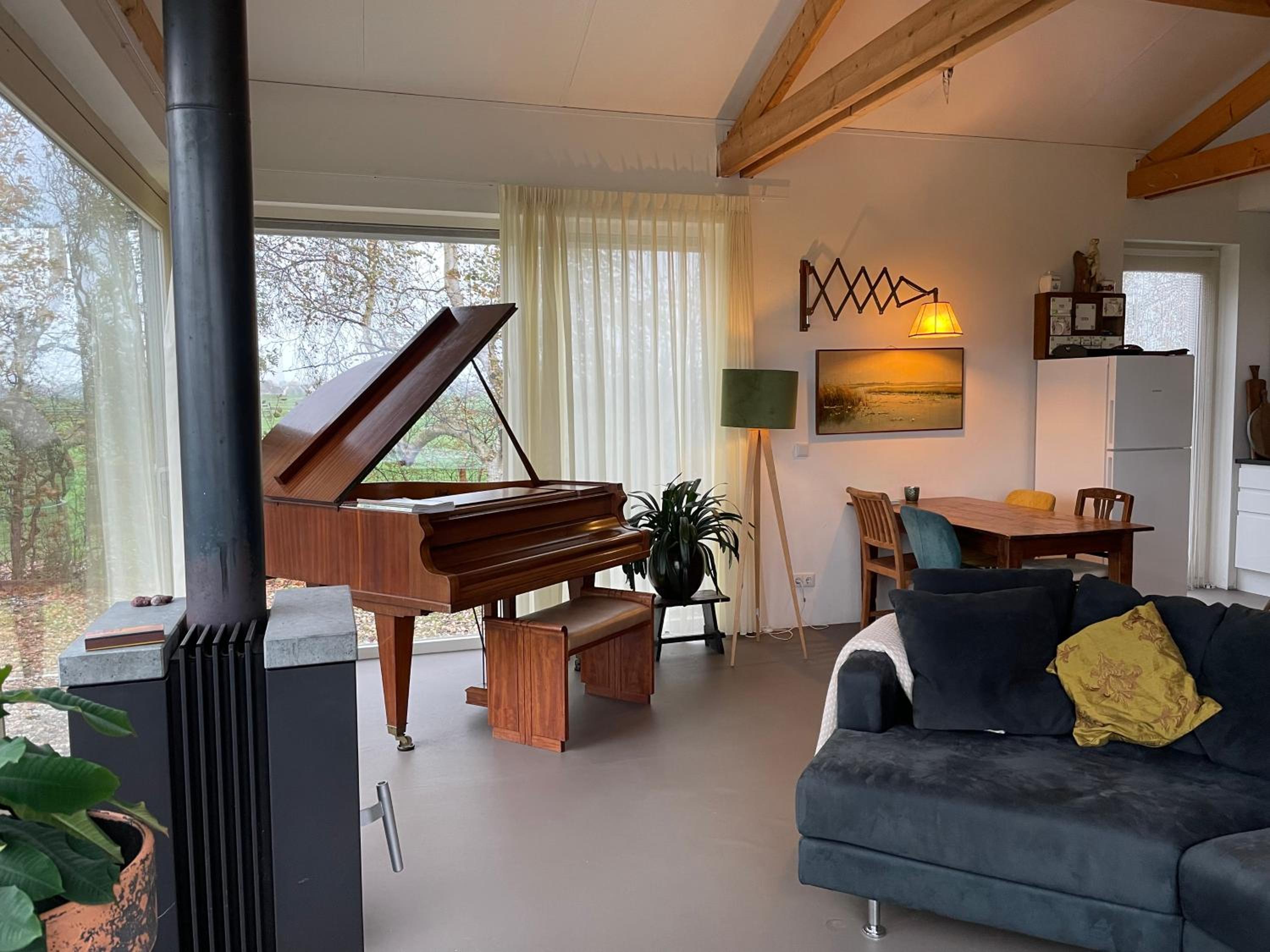 Beautiful Countryside house, close to Amsterdam view 2