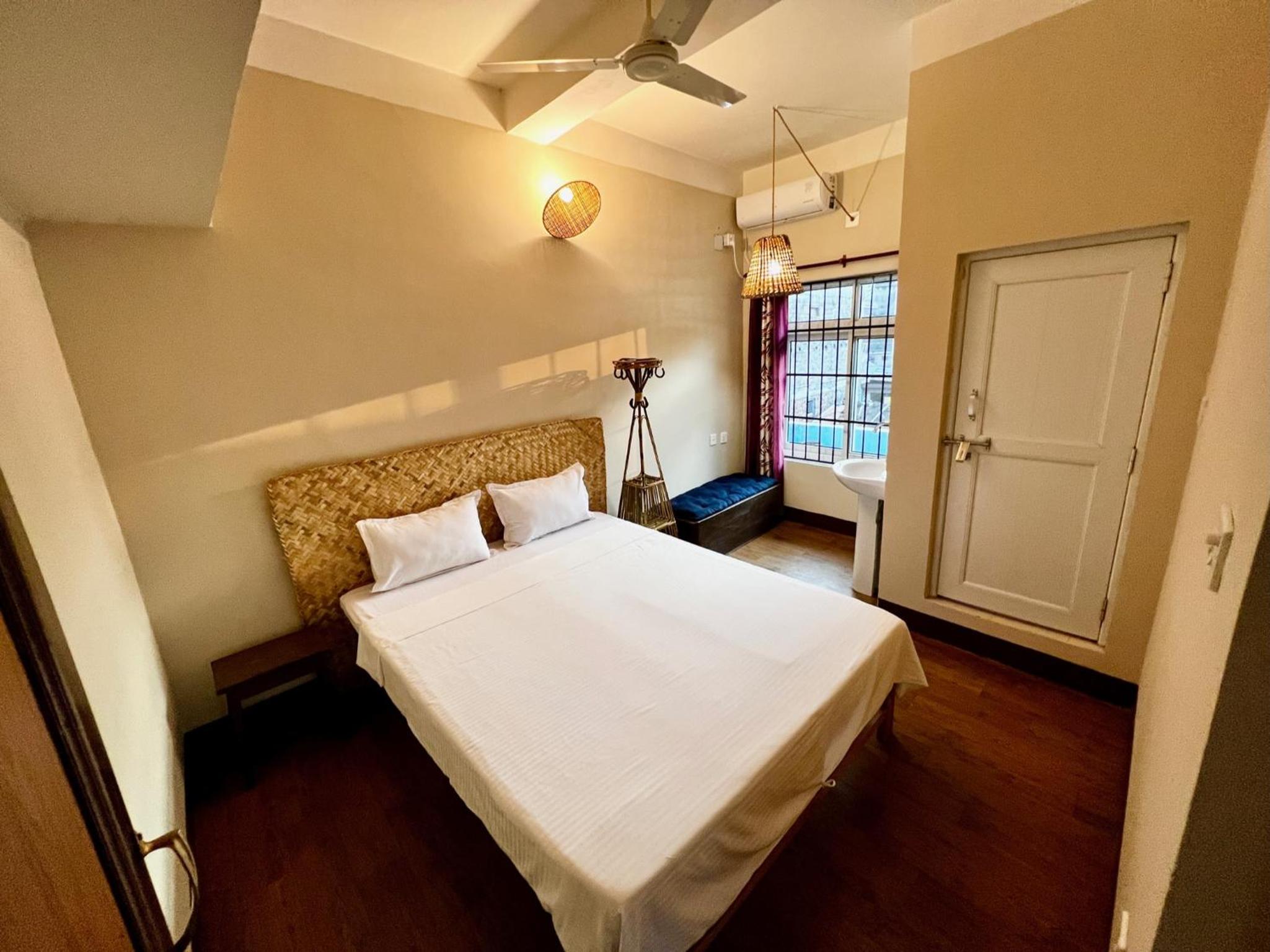 Paris Guest House view 5