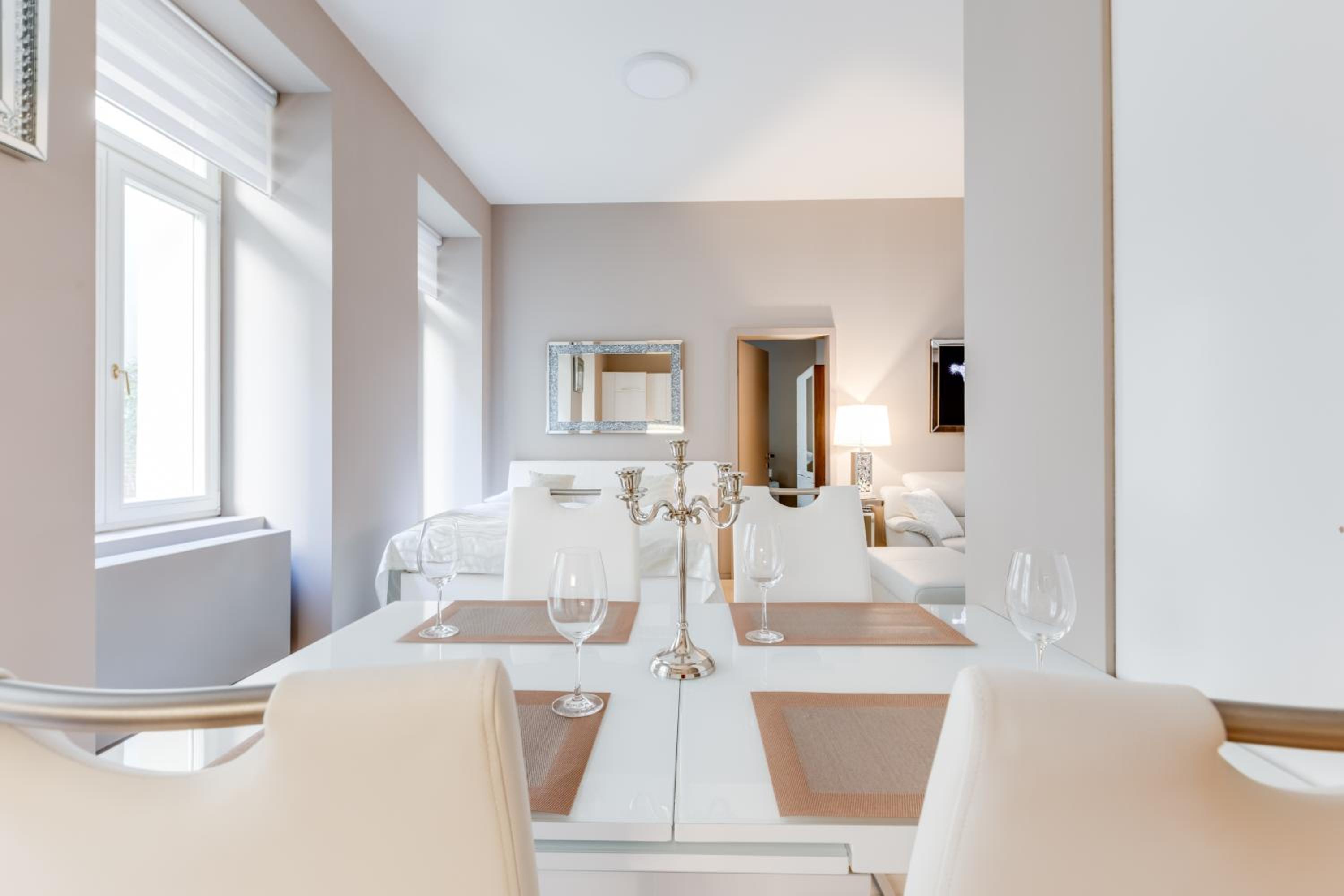 Royal Residence Apartments in the Heart of Prague