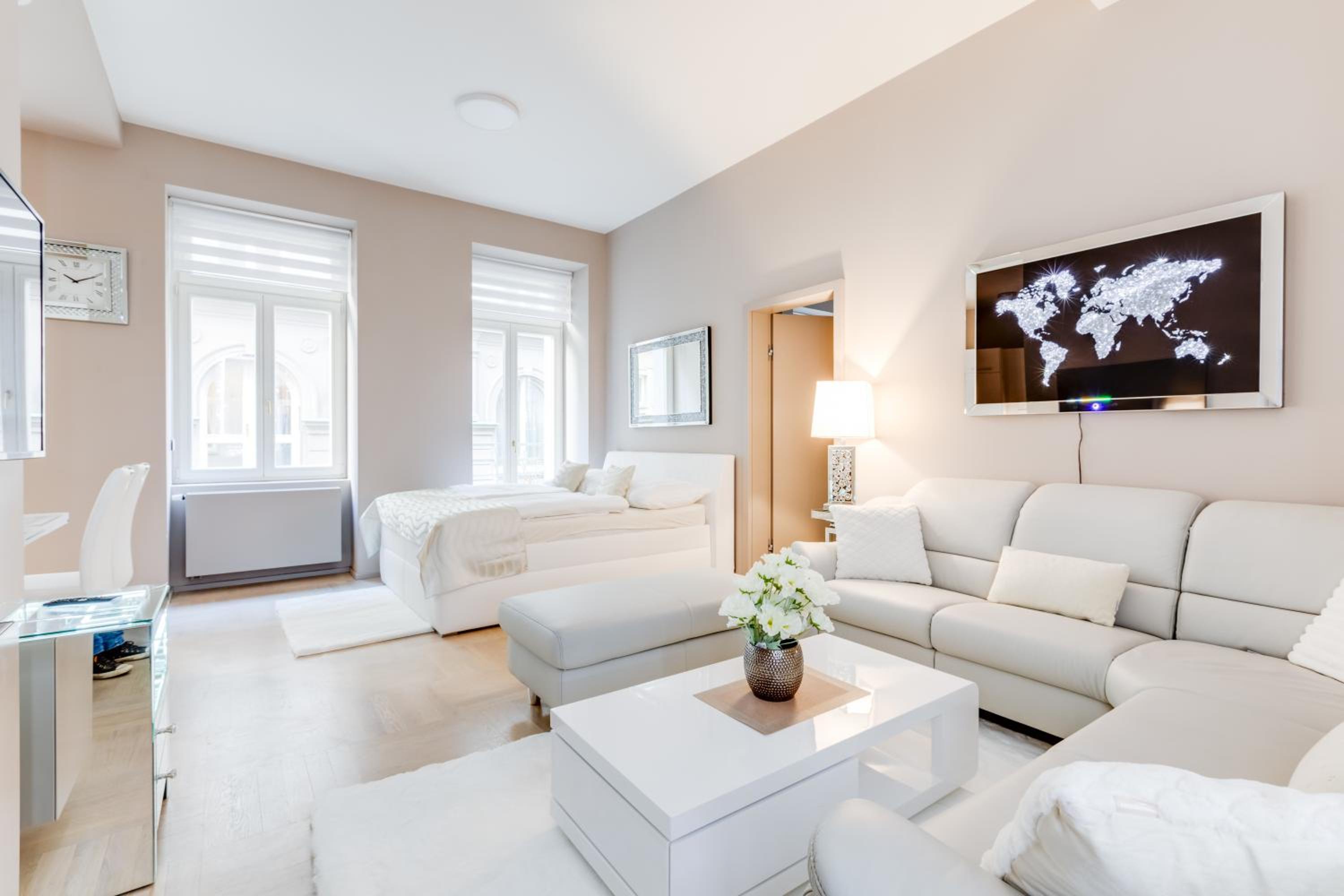 Royal Residence Apartments in the Heart of Prague