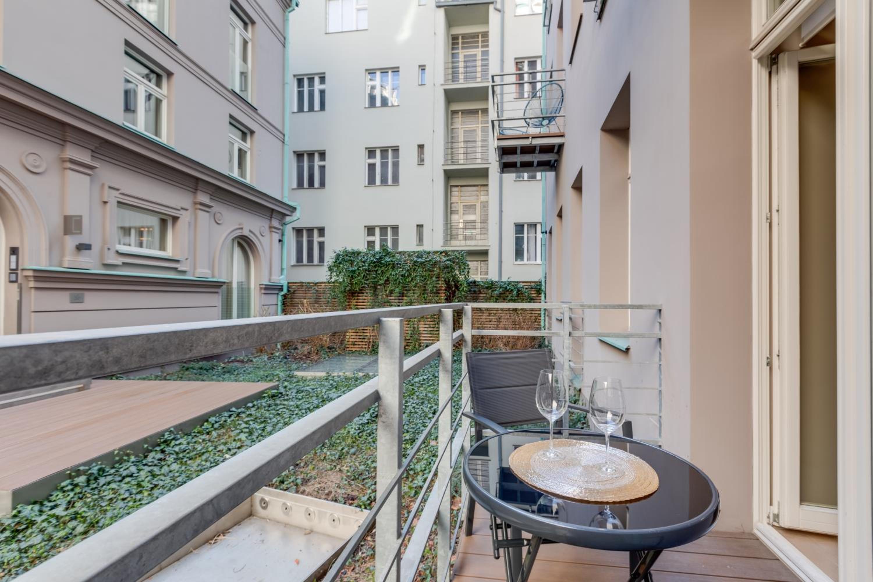 Royal Residence Apartments in the Heart of Prague