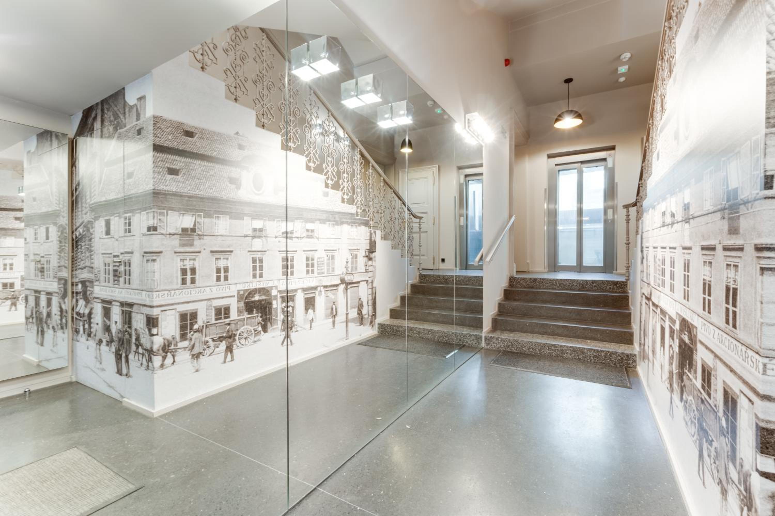 Royal Residence Apartments in the Heart of Prague