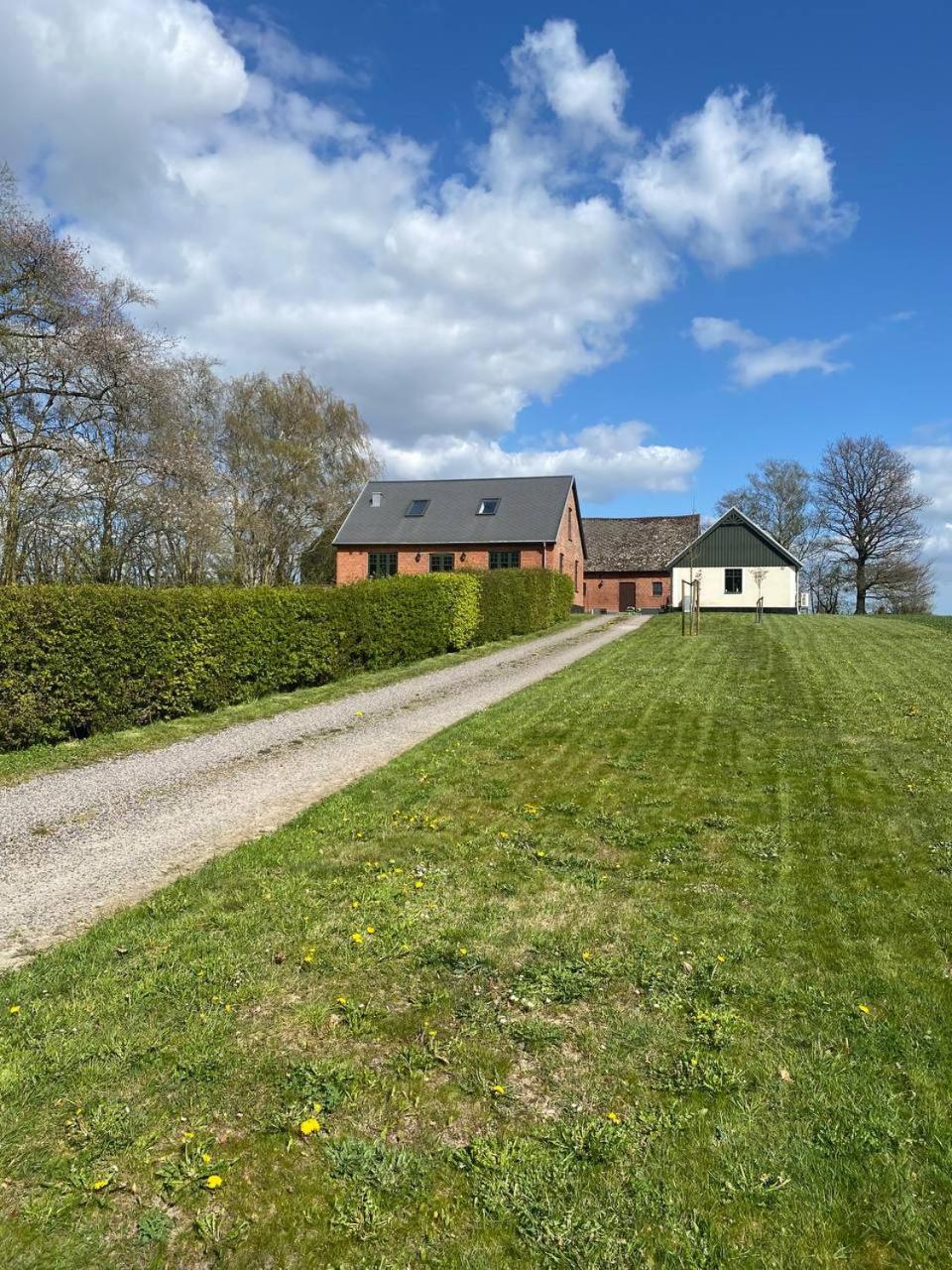 Annavälla gårdshus