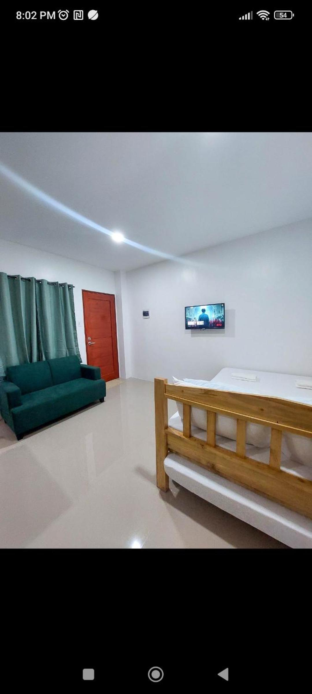 Kylitas transient house studio apartment 1st floor view 4