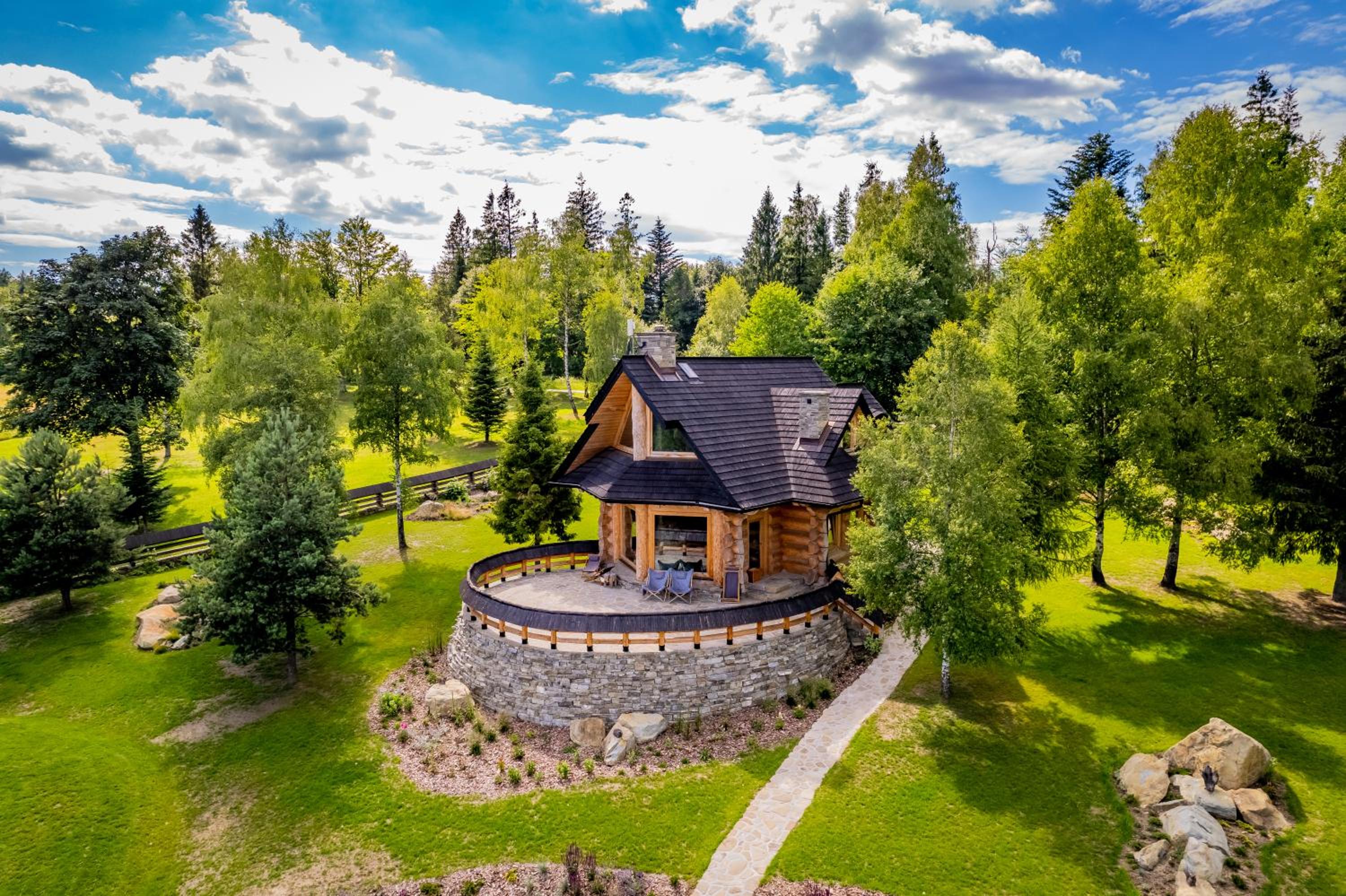 Hotel Luksusowy Domek W Osadzie Jaworzyna Z Jaskinia Spa