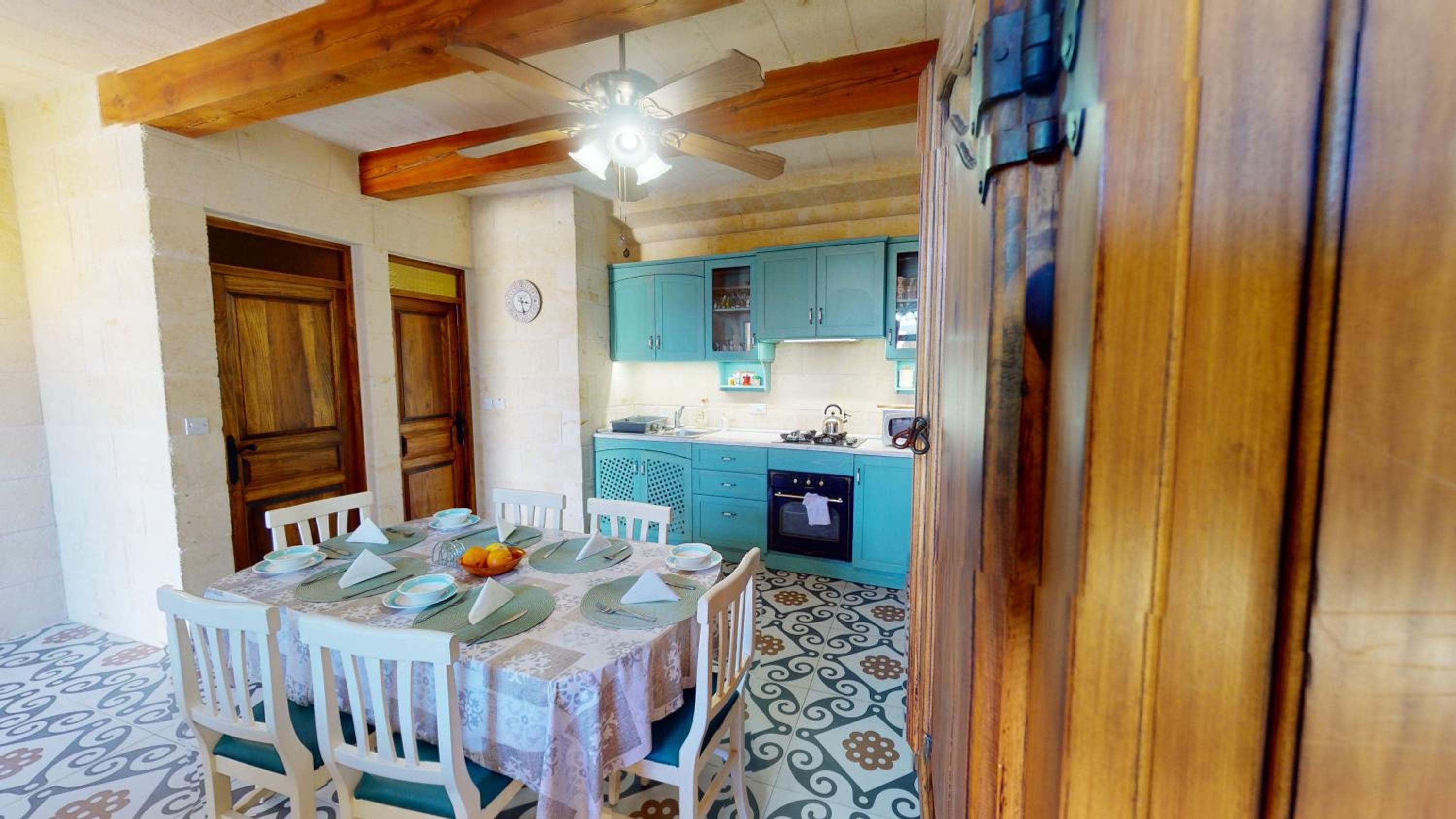 Qala Bed&Breakfast with swimming pool - IL-Wenniessa