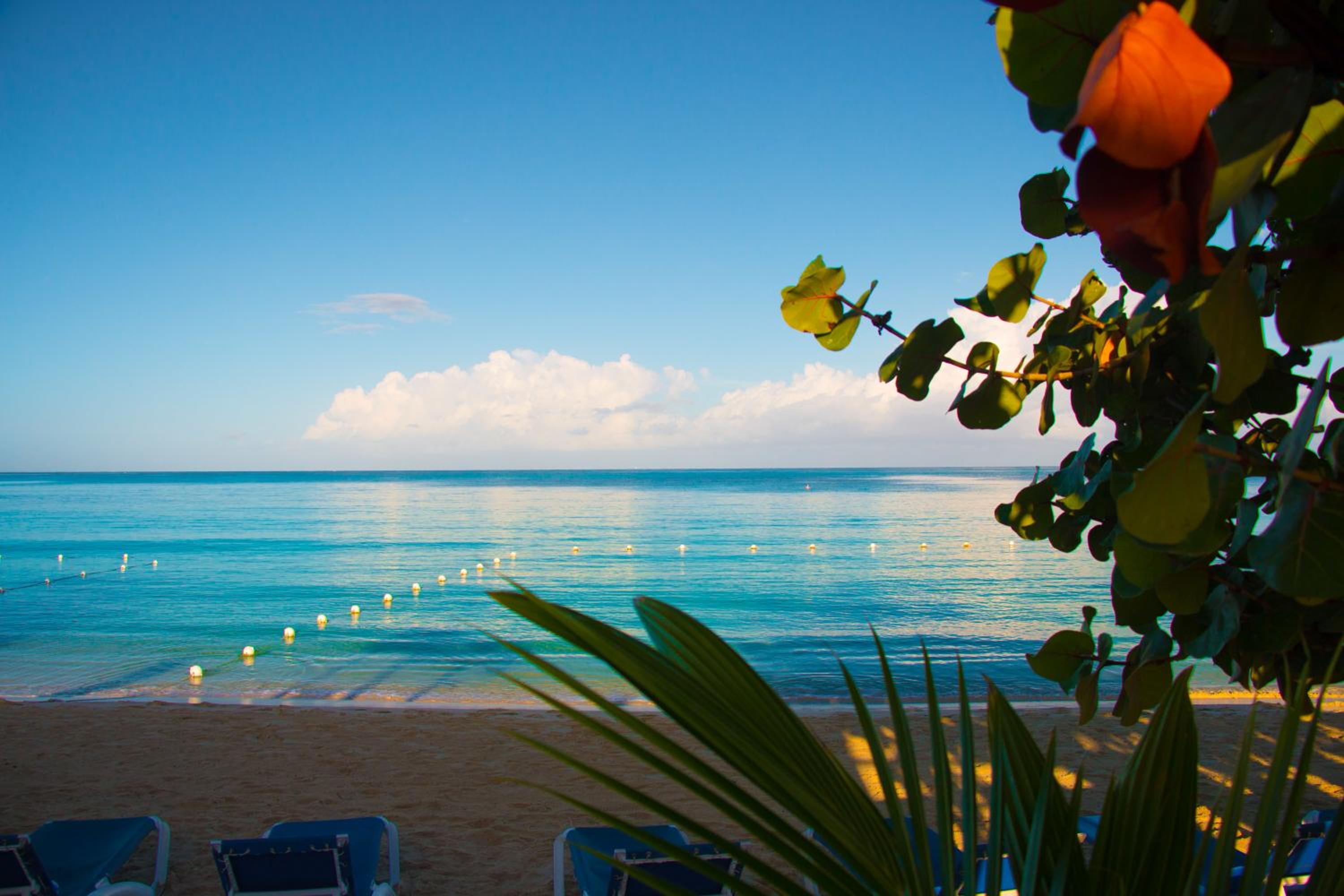 Travellers Beach Resort - Photo 33