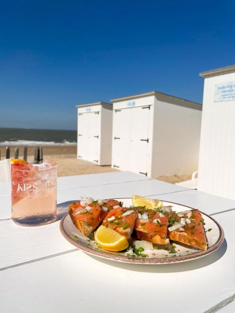 Heel mooie Studio met garage vlakbij de zee en de winkels