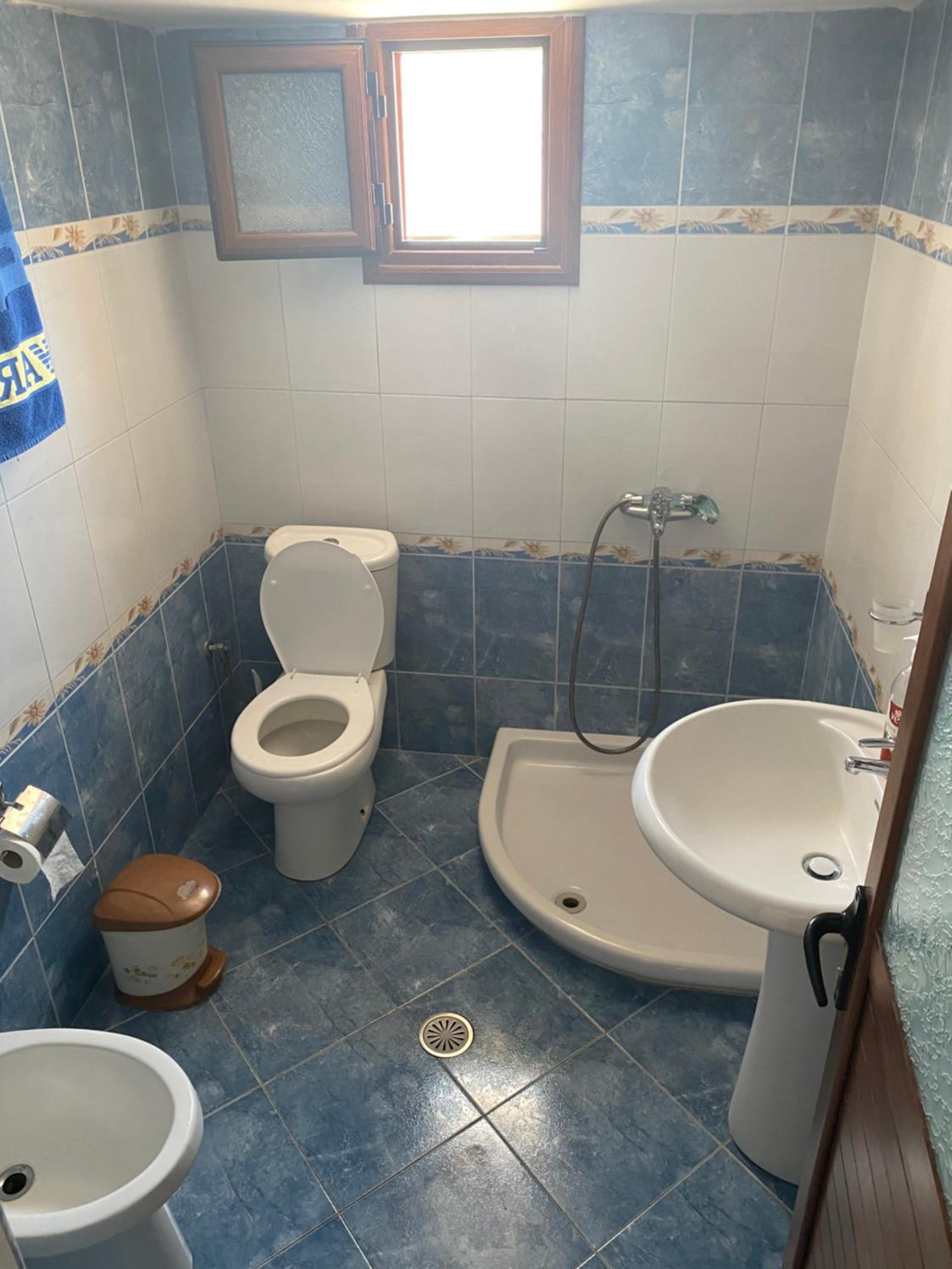 Vila Avni Likometi