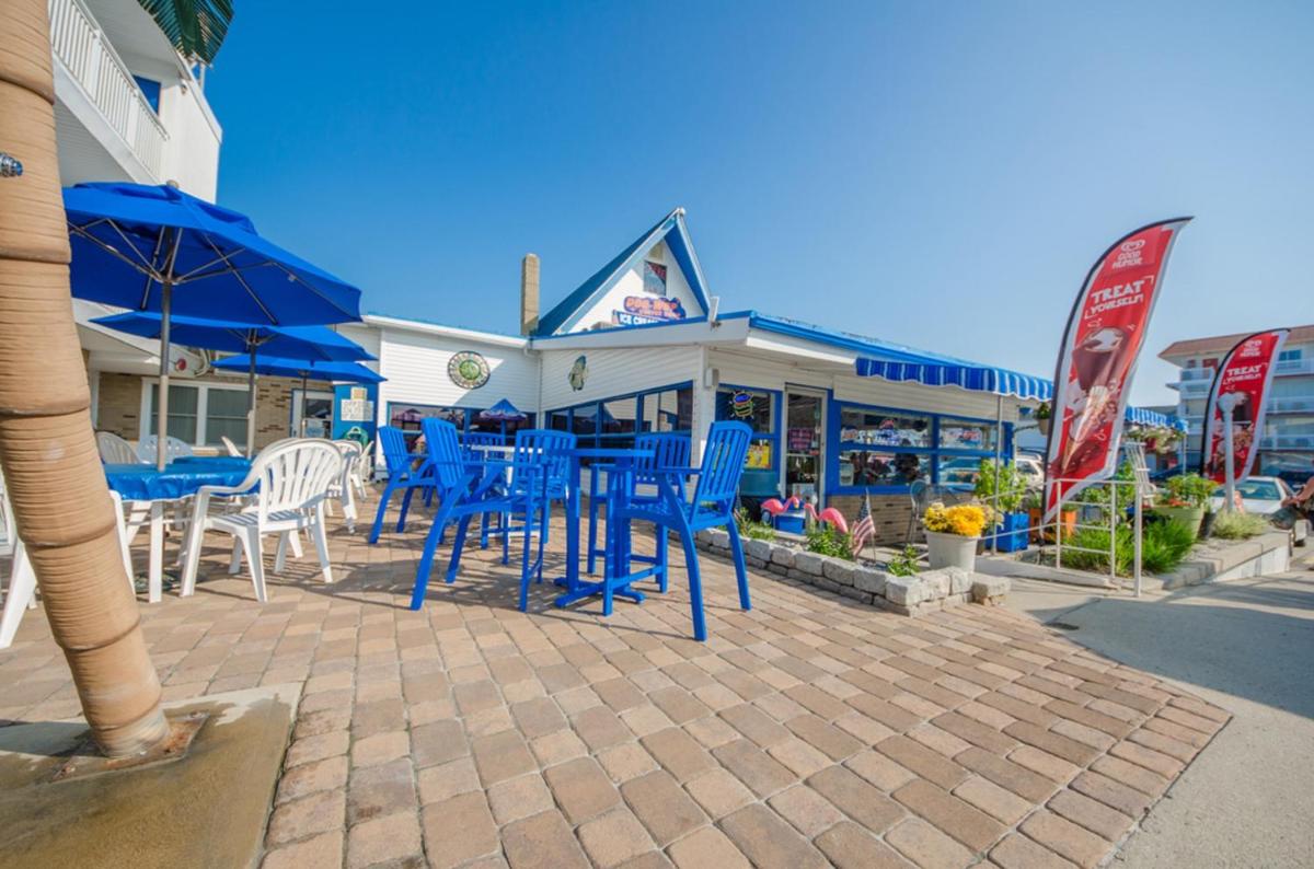 restaurant