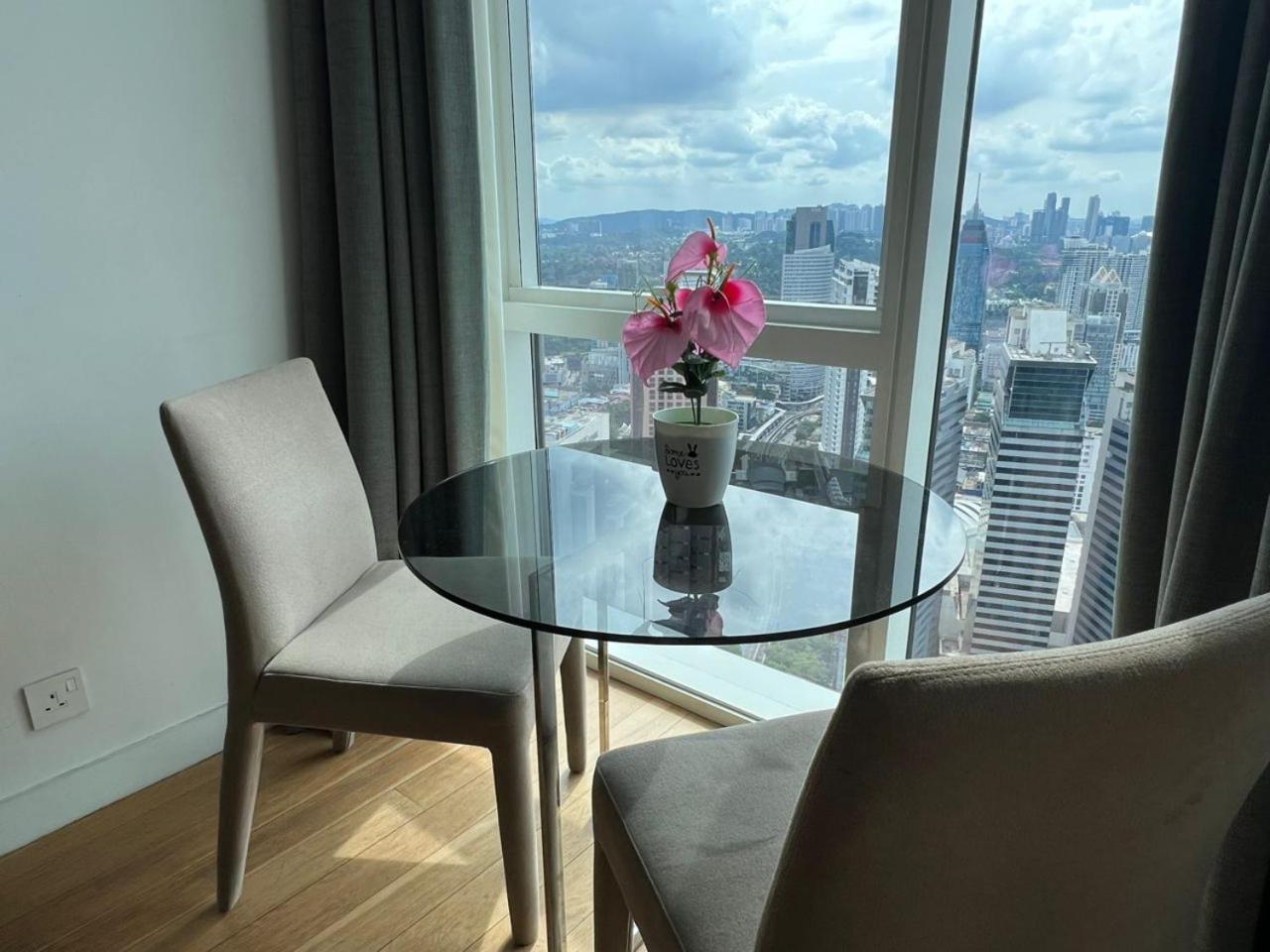 The Platinum KLCC By Sky Pool