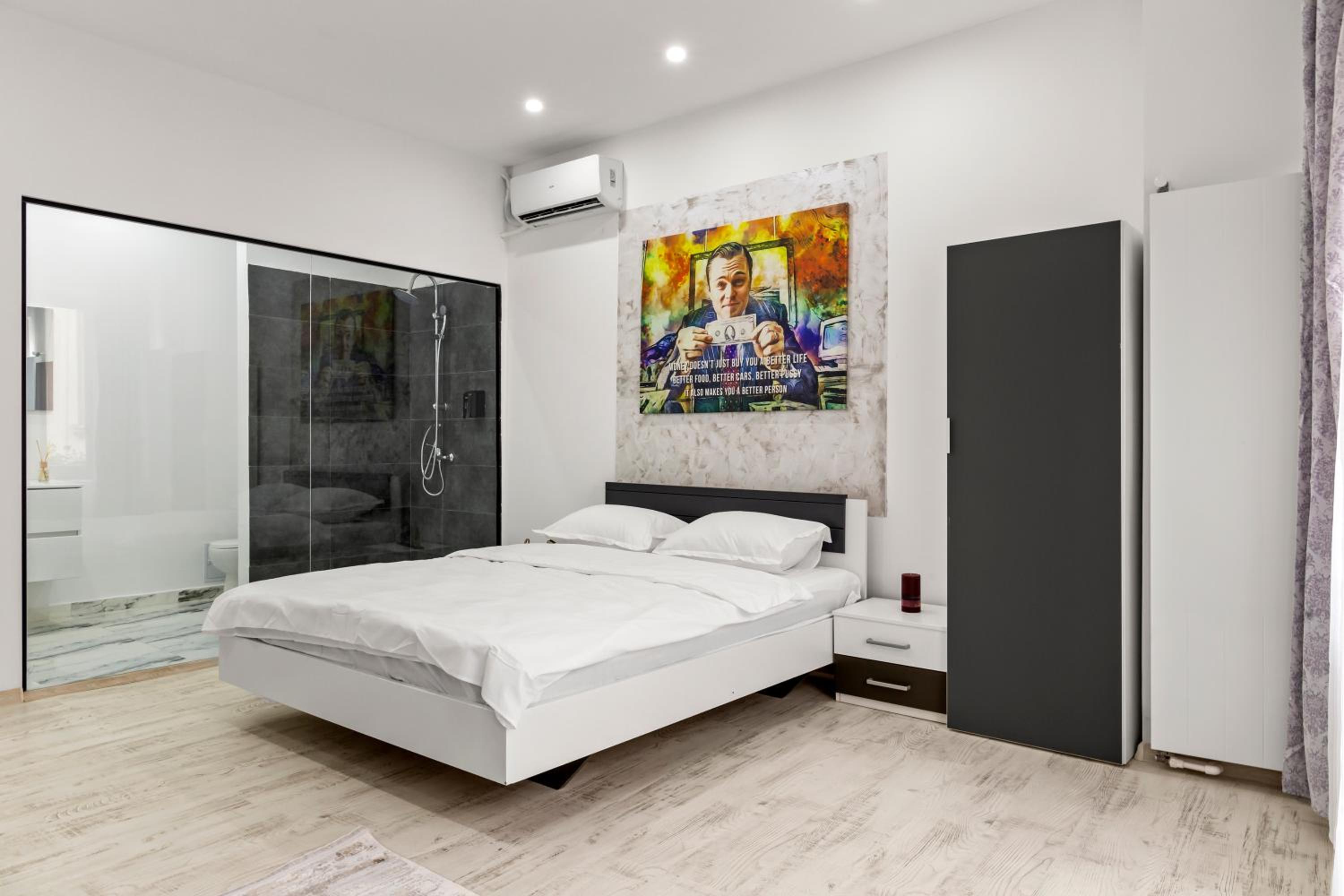 Selari Chambre view 5