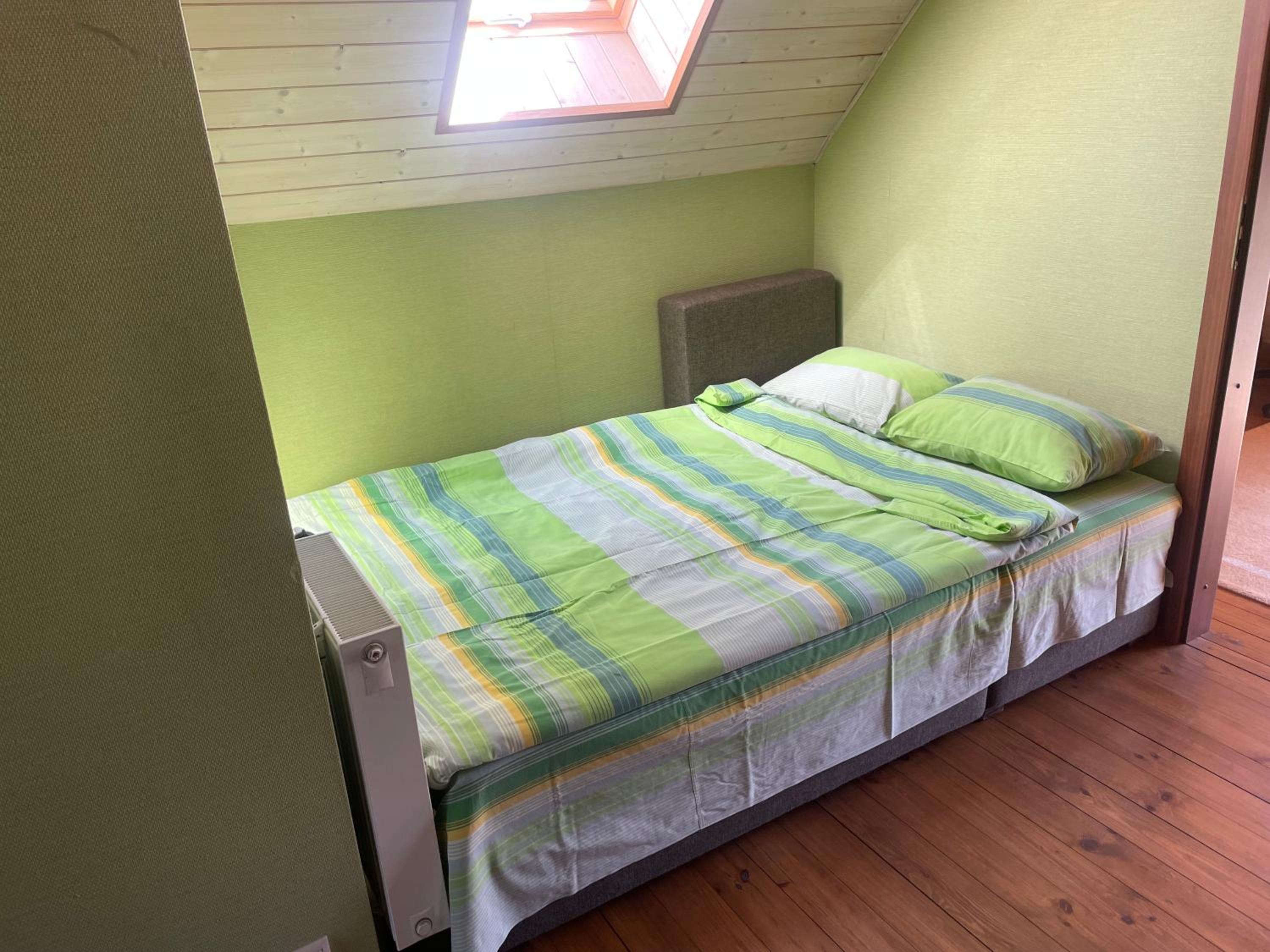 Photo 25
