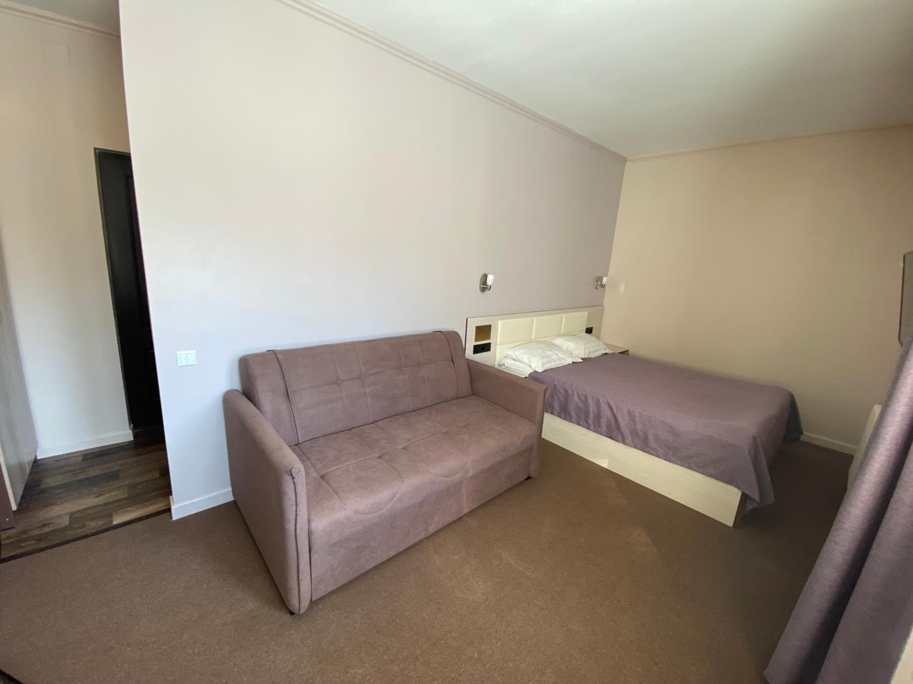 Ulpan Mini Hotel — photo 55