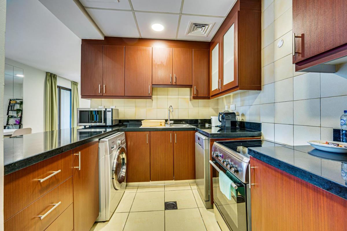 Big Apartment in Murjan, JBR, near the beach