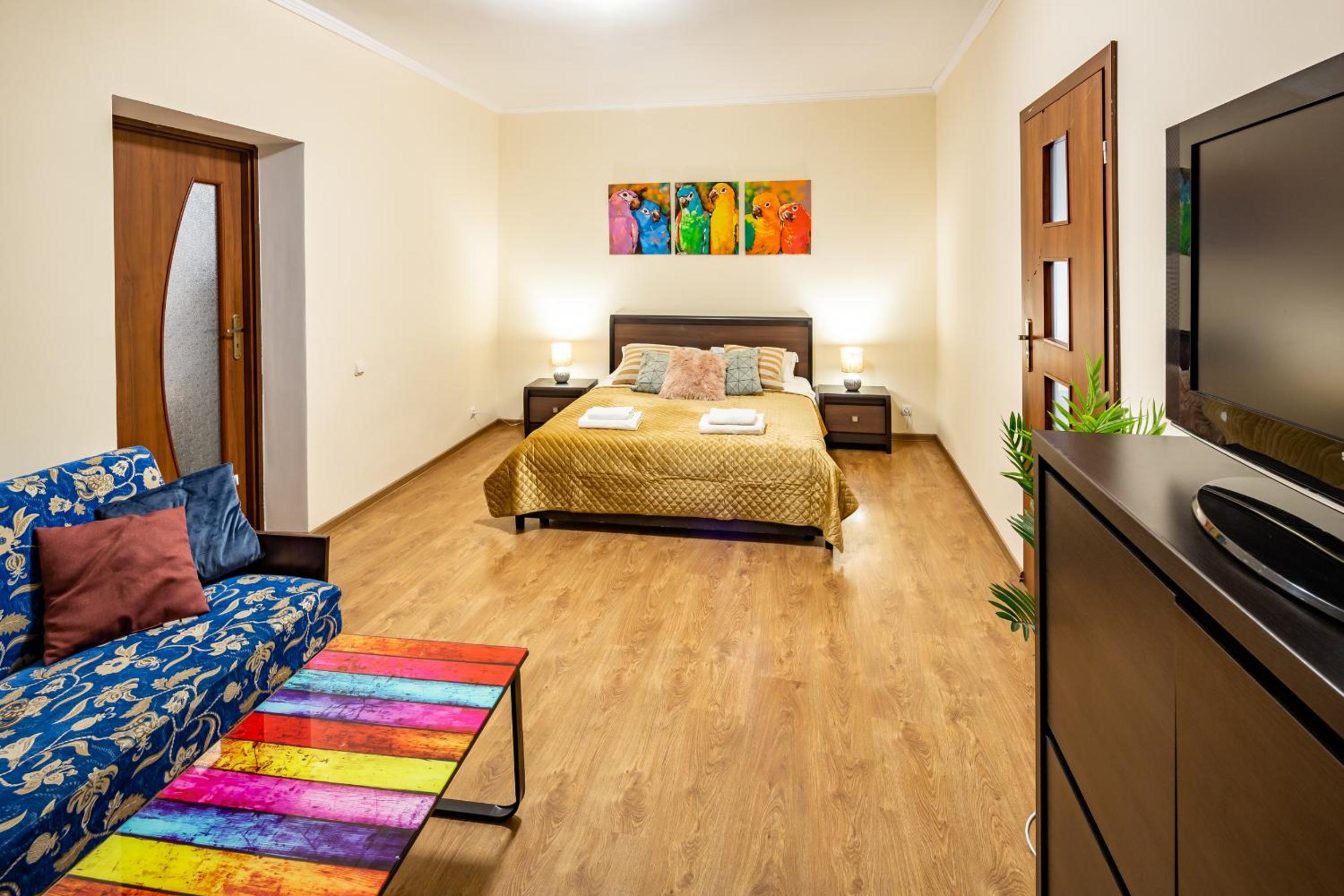 3 rooms apartment - Quiet, Central & Peaceful view 3