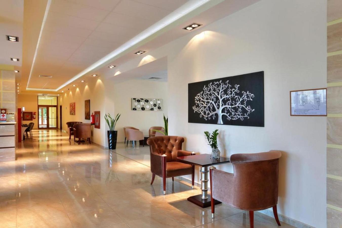 Romance Apartment Golden Line for Rent