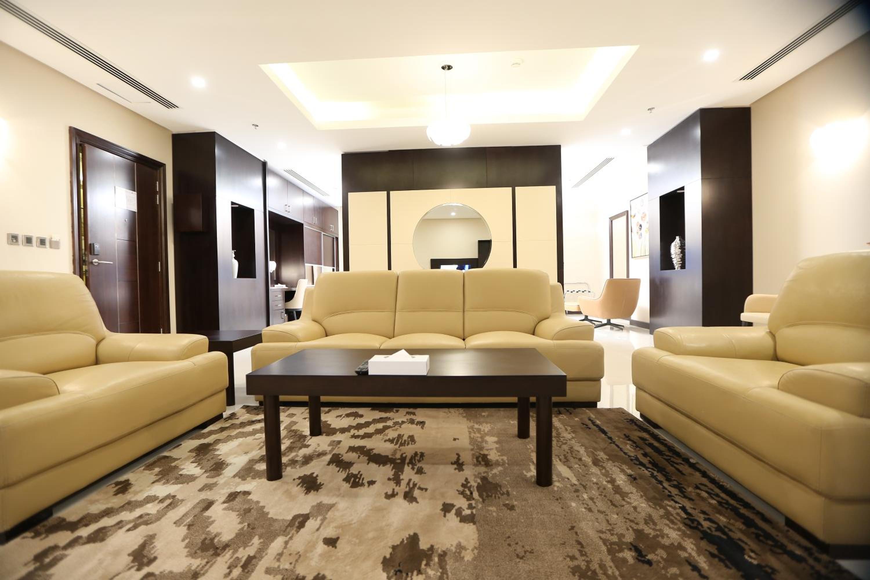 Premier Hotel