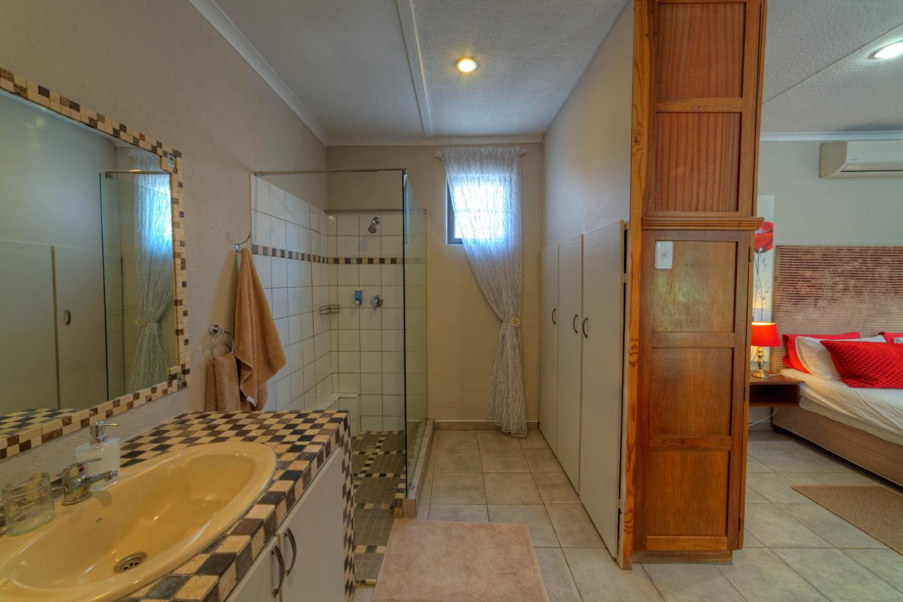 Khoi-Khoi Guesthouse