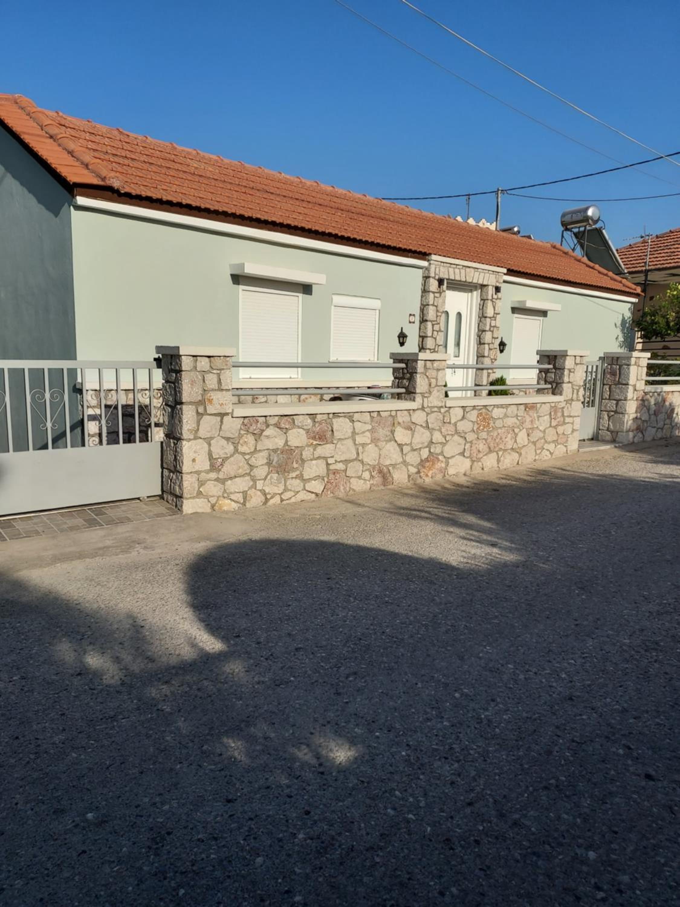 Anastasia's garden house view 3