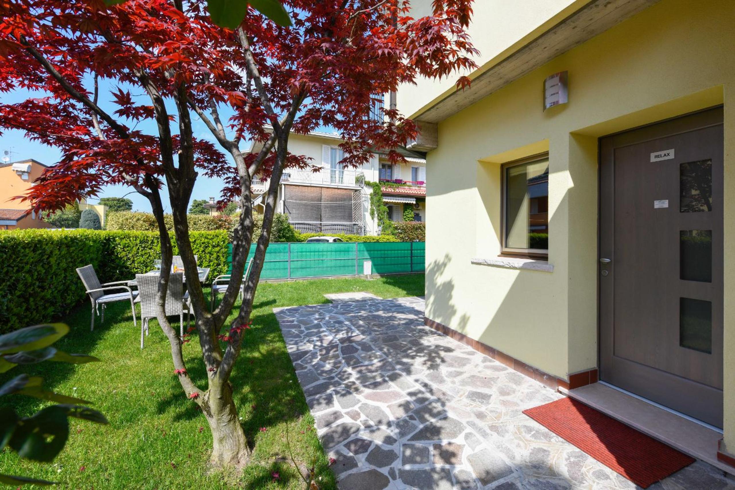 Lugana Family Stay view 2
