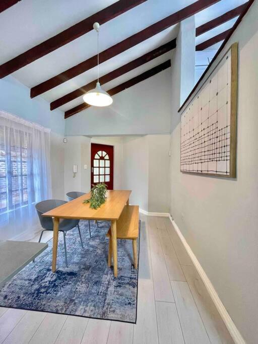 Separate entry cozy Guesthouse
