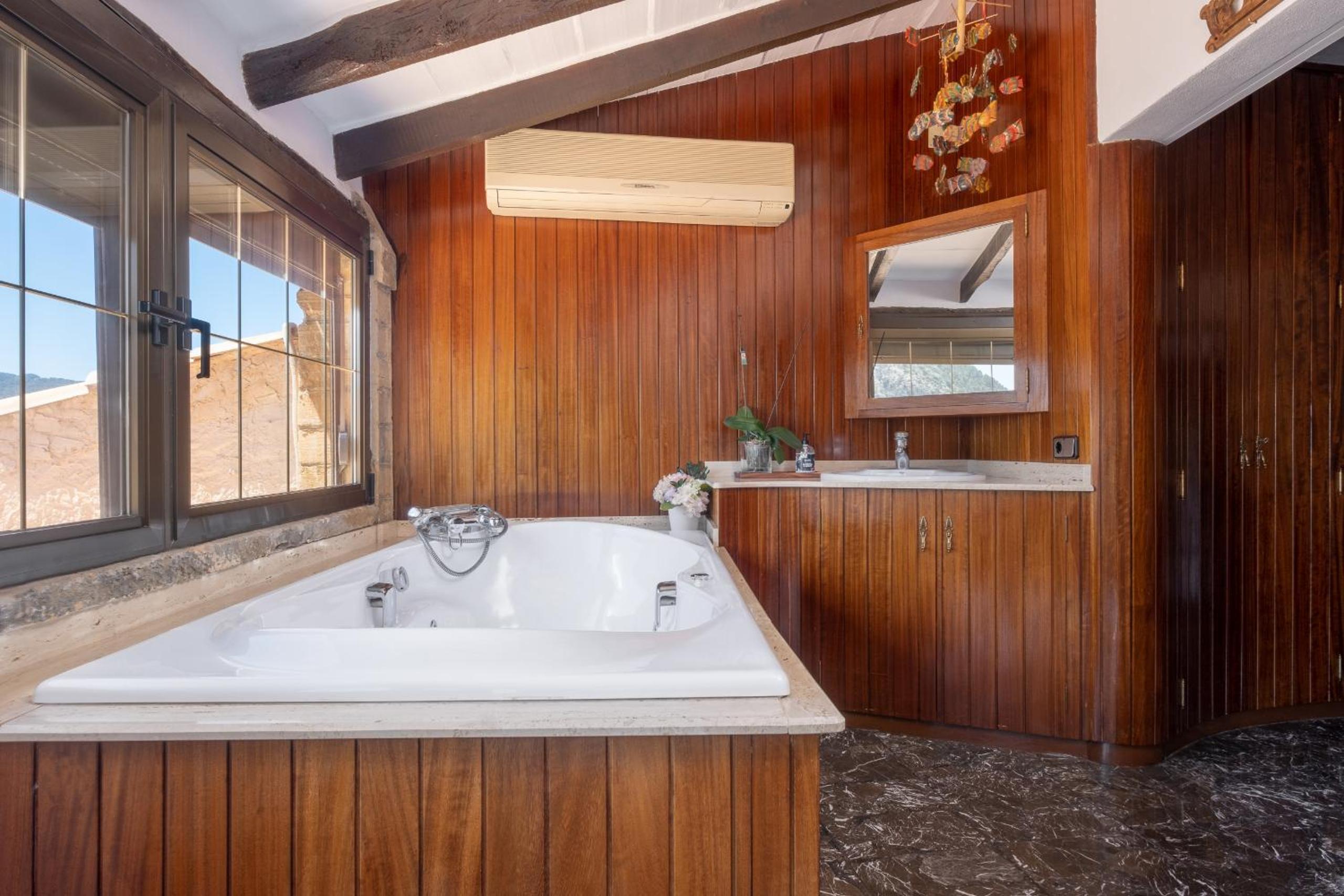 Townhouse Casa Maria by Homevillas360 view 4