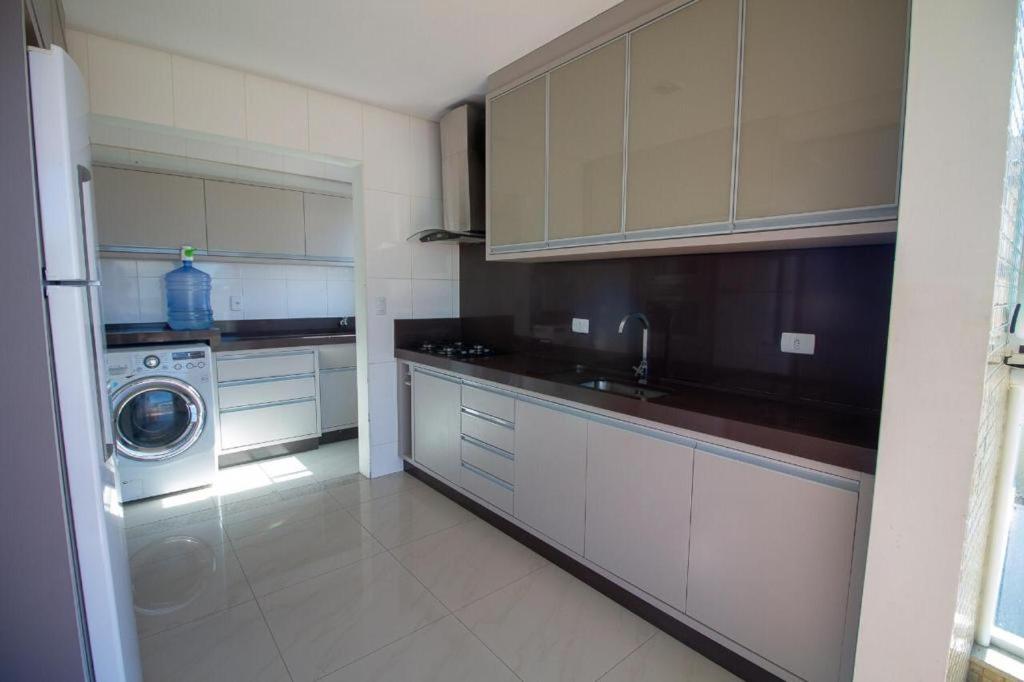 Belíssimo Apartamento com Vista para o mar