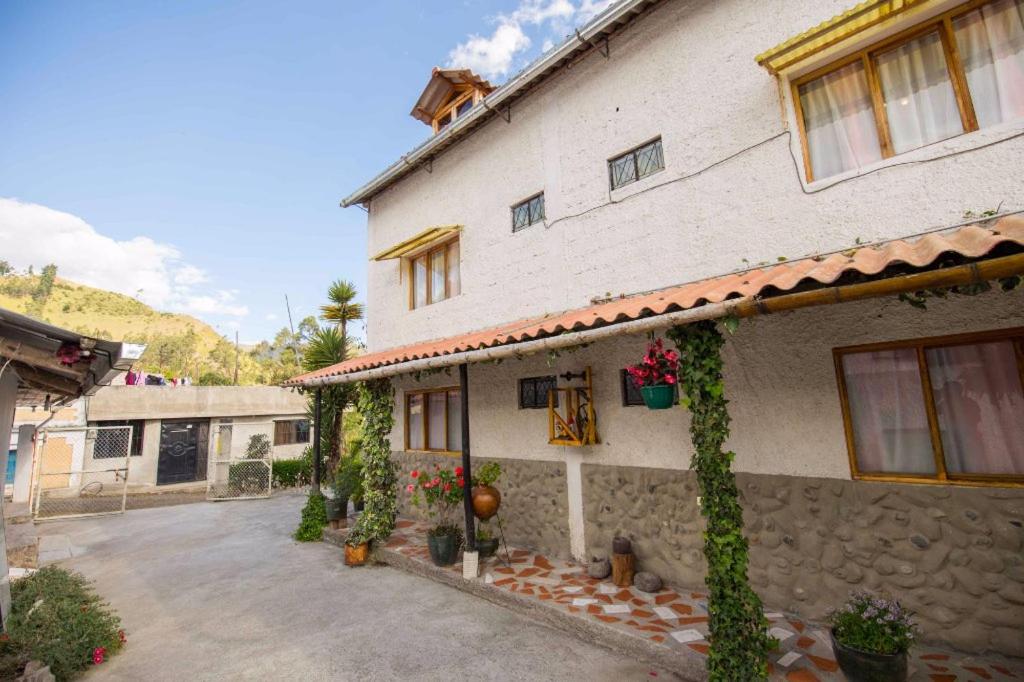 Hostal Taita Cristobal view 3