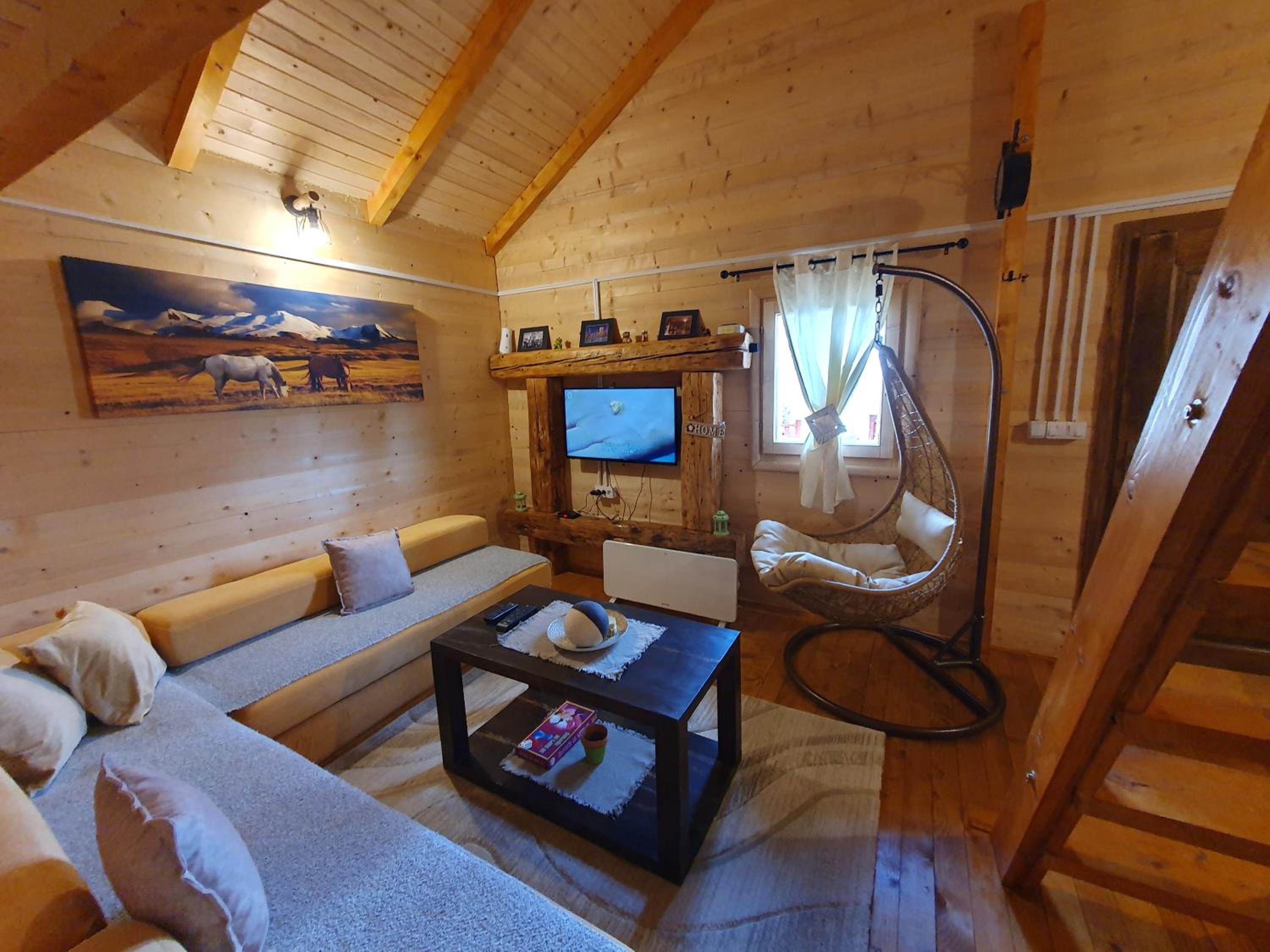 Cabin House Dubovik view 5